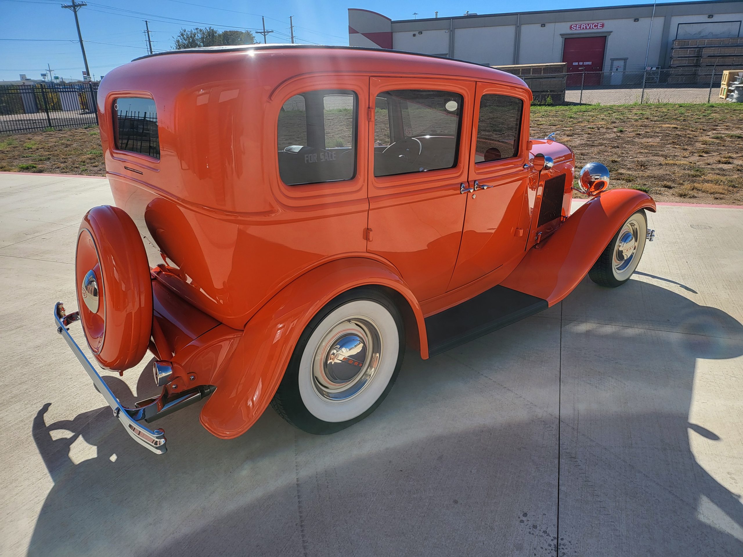 
								1932 Ford Custom Streetrod full									