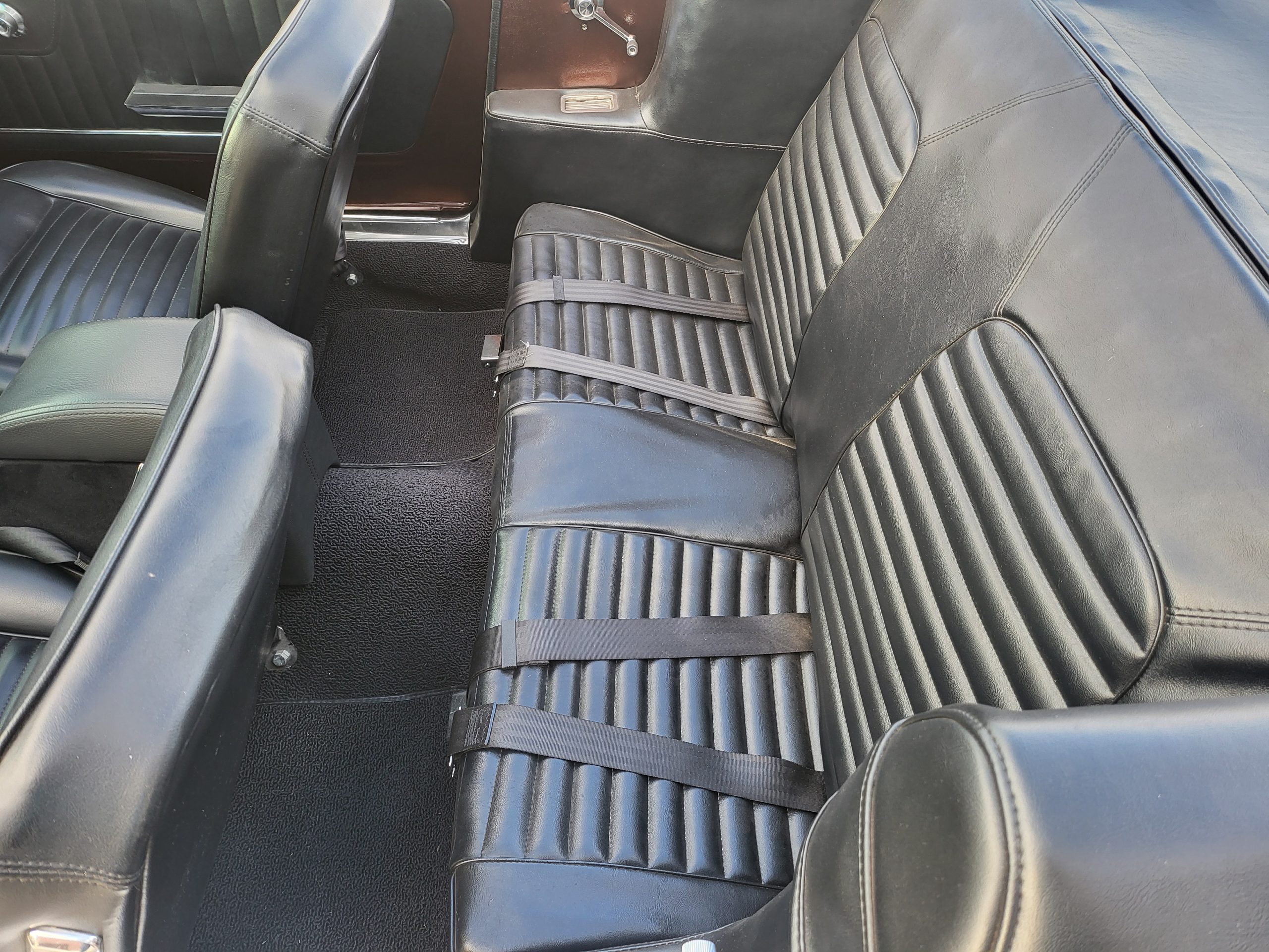 
								1965 Ford Mustang Convertible full									