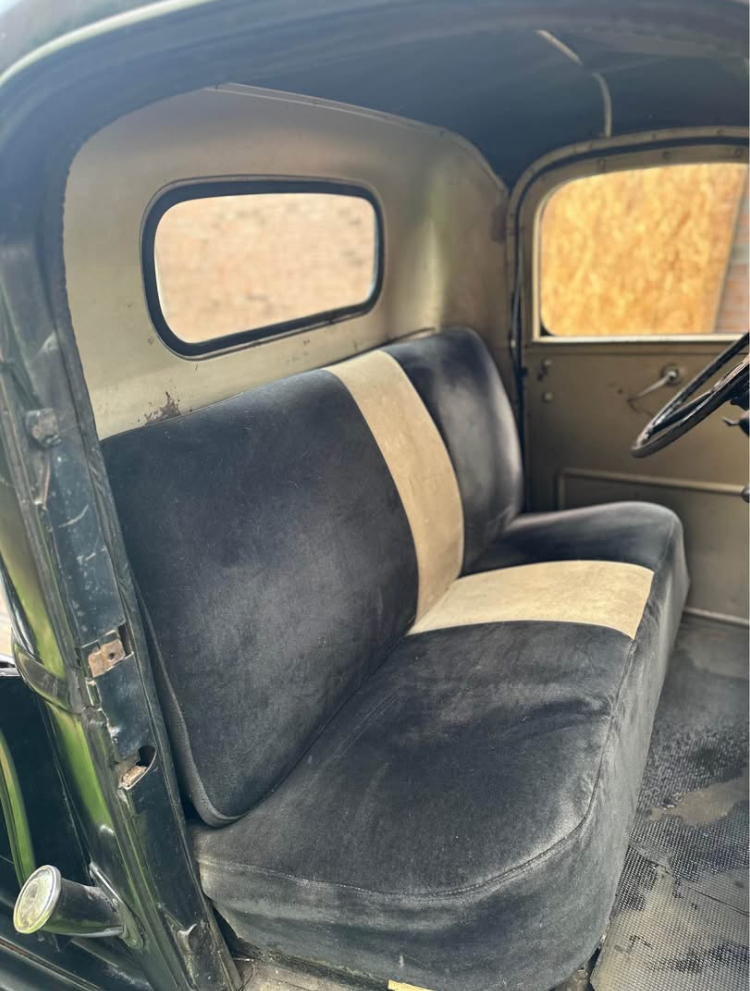 
								1941 Chevrolet 1/2T Pickup full									