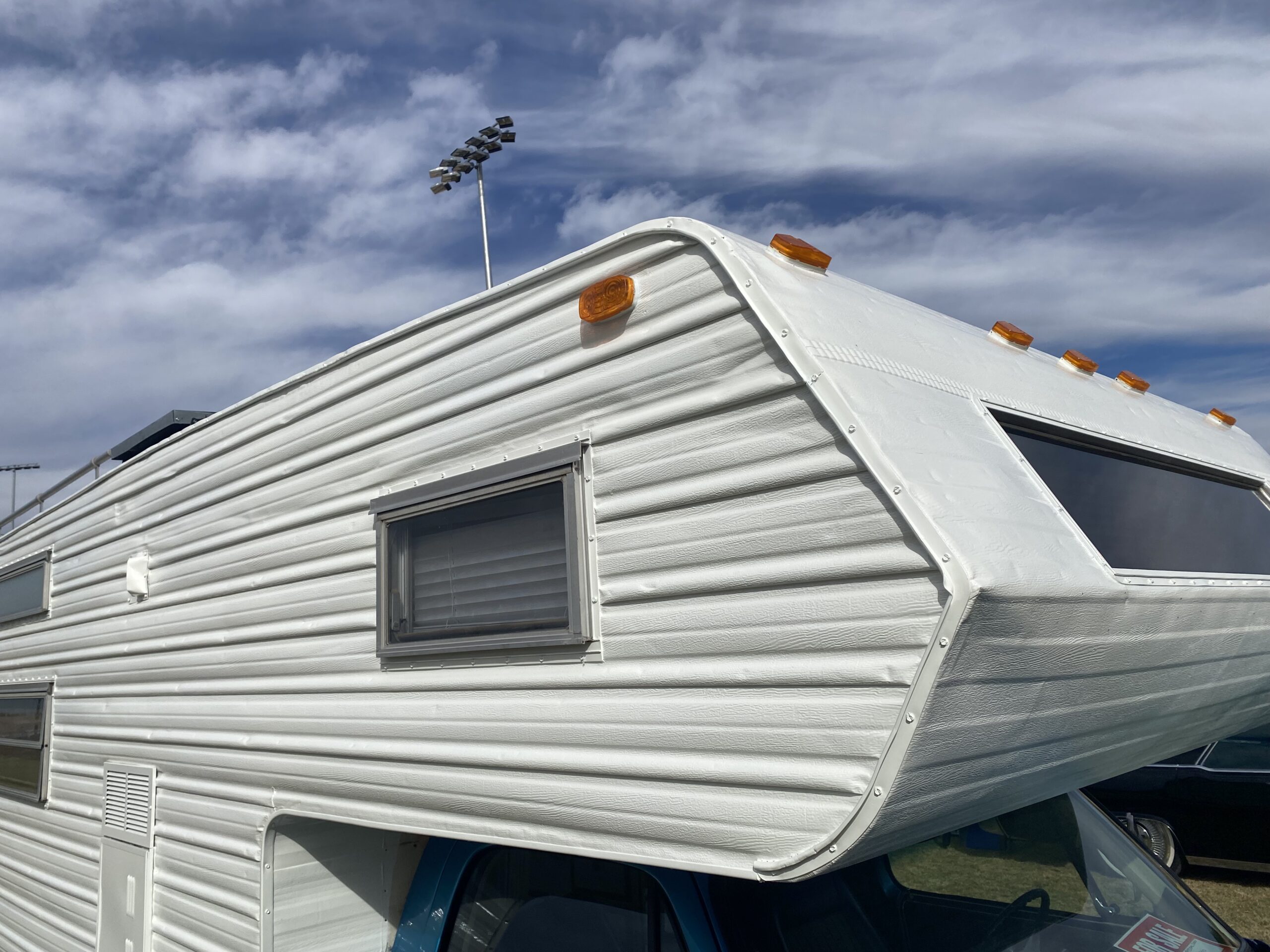 
								1973 GMC Sierra Camper Special full									