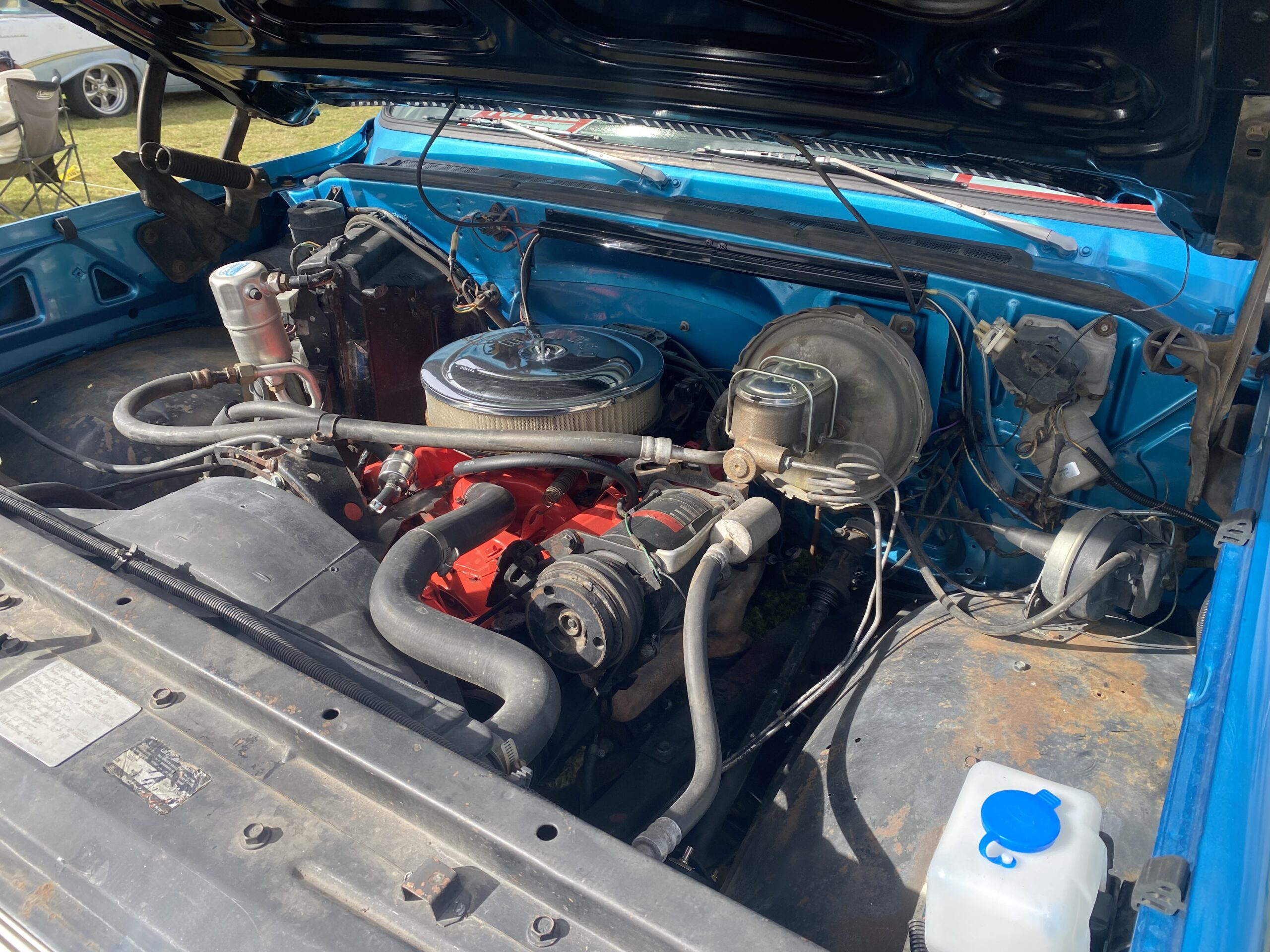 
								1973 GMC Sierra Camper Special full									
