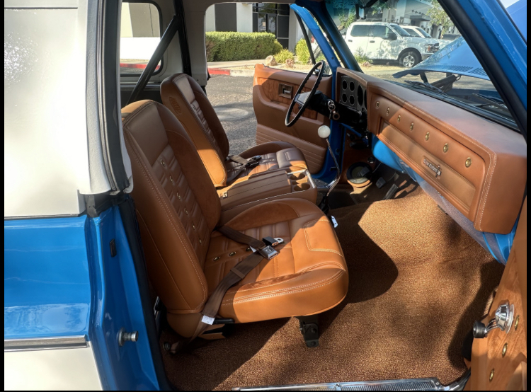 
								1974 Chevrolet K5 Blazer Custom full									