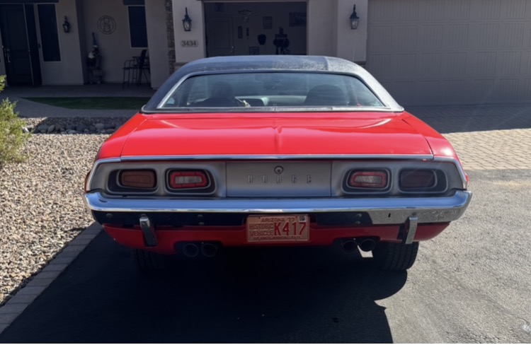 
								1974 Dodge Challenger full									
