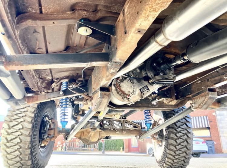 
								1948 Oldsmobile 4×4 full									
