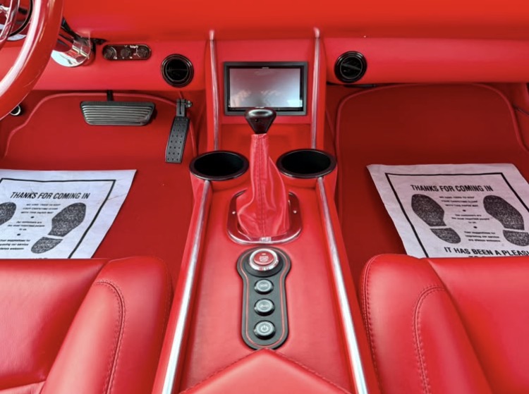 
								1959 Cadillac Series 62 full									