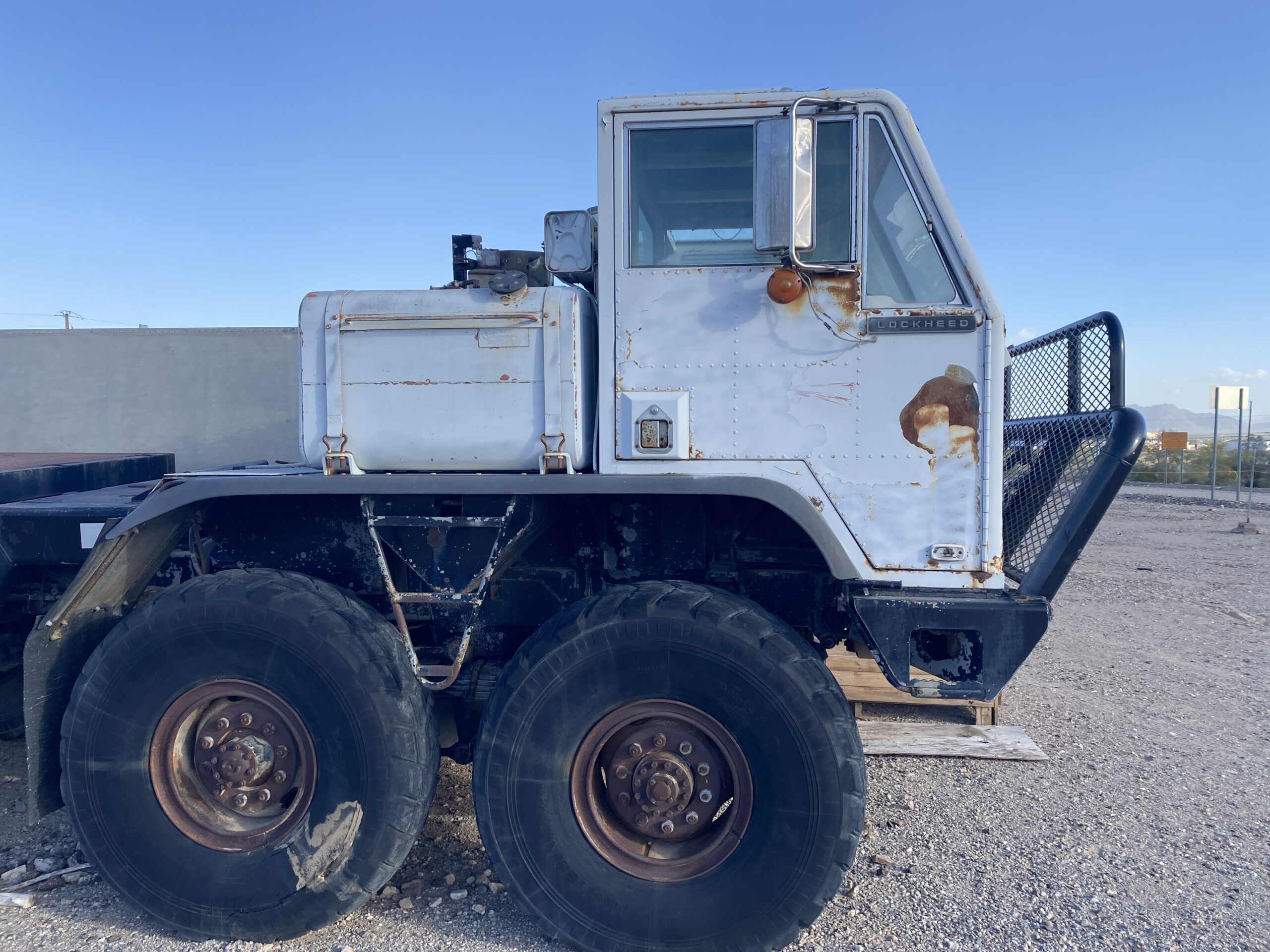 
								Lockheed Martin Dragon Wagon full									