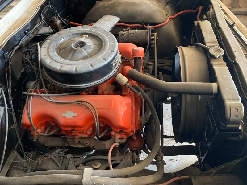 
								1961 Chevy Nomad 348 full									