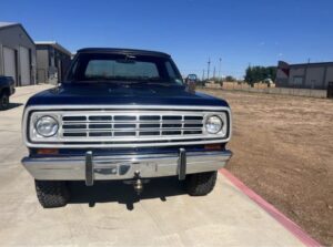 1974 Dodge Power Wagon