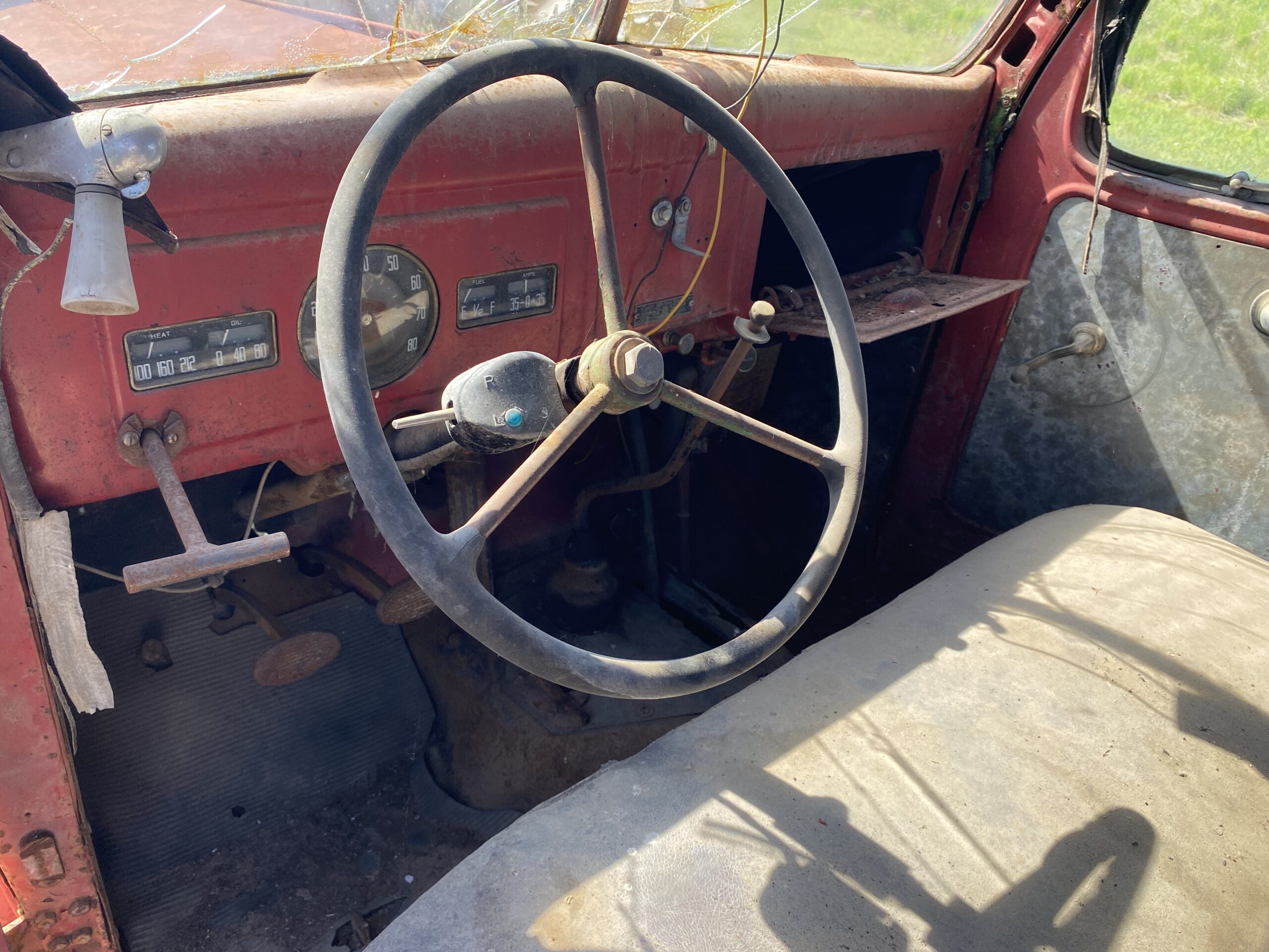 
								1946 Dodge Power Wagon full									