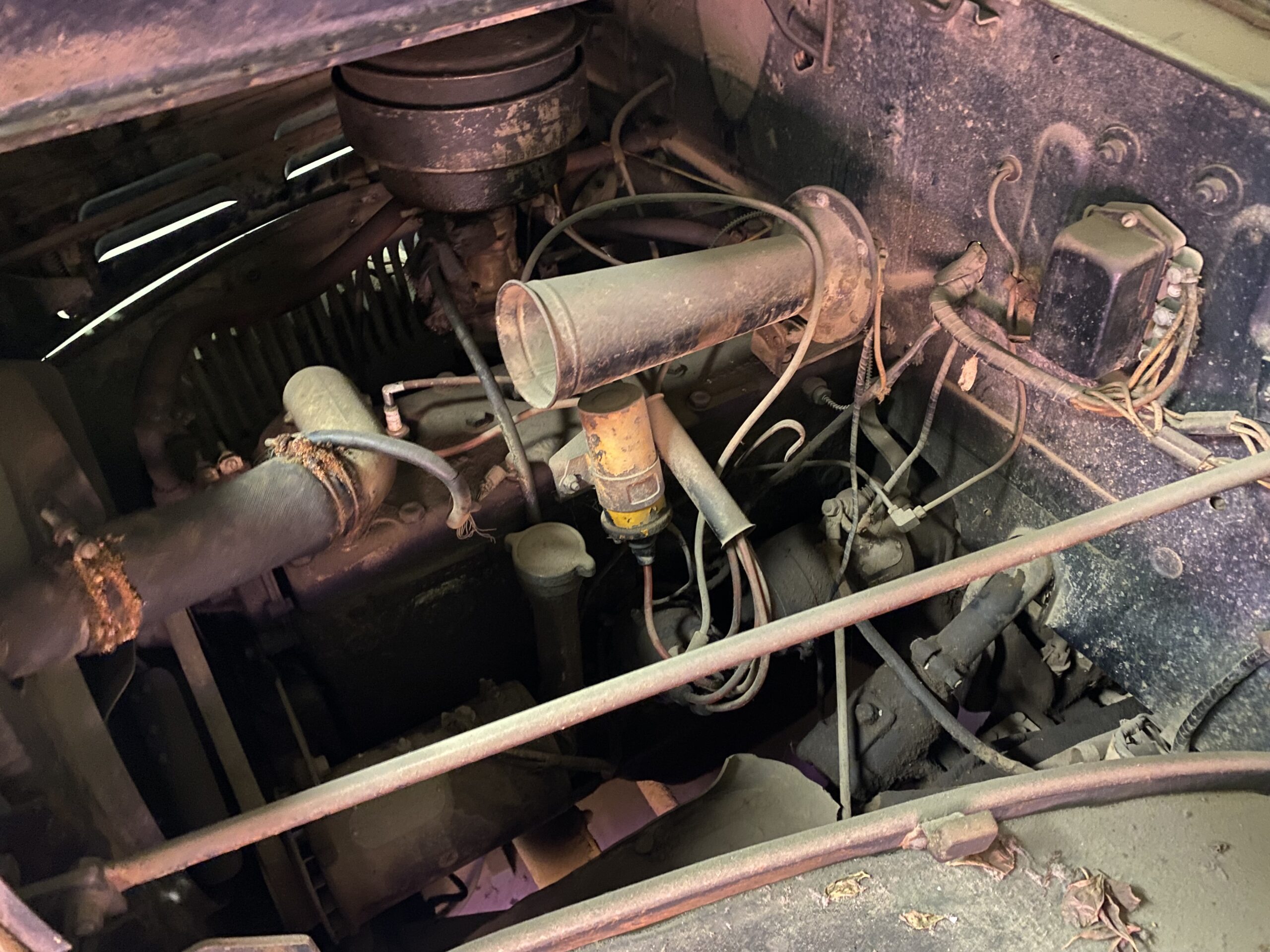 
								1947 Dodge Power Wagon full									