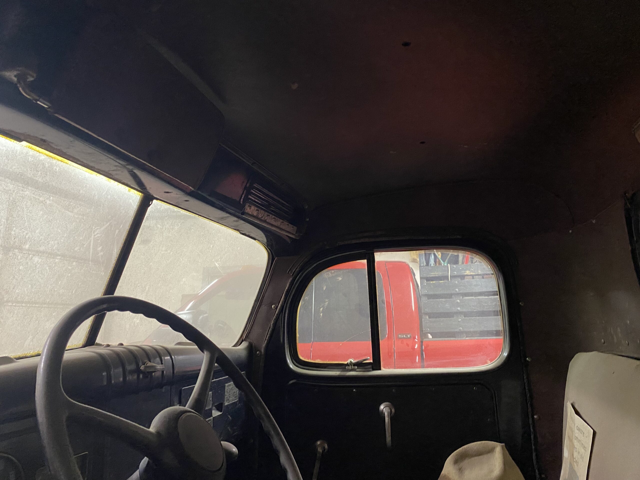 
								1947 Dodge Power Wagon full									