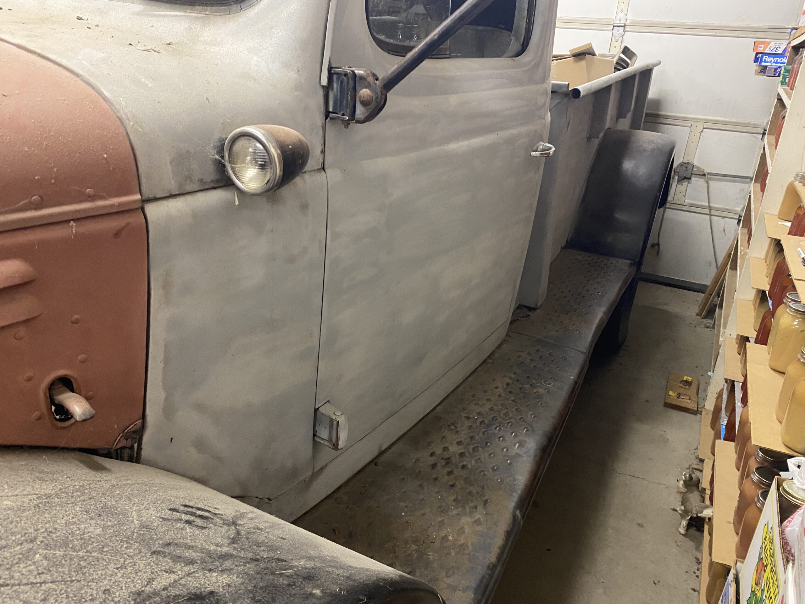 
								1947 Dodge Power Wagon full									