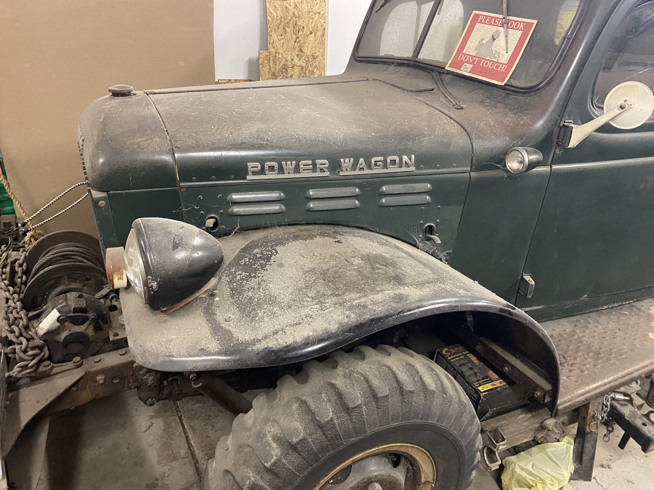 
								1960 Dodge Power Wagon full									
