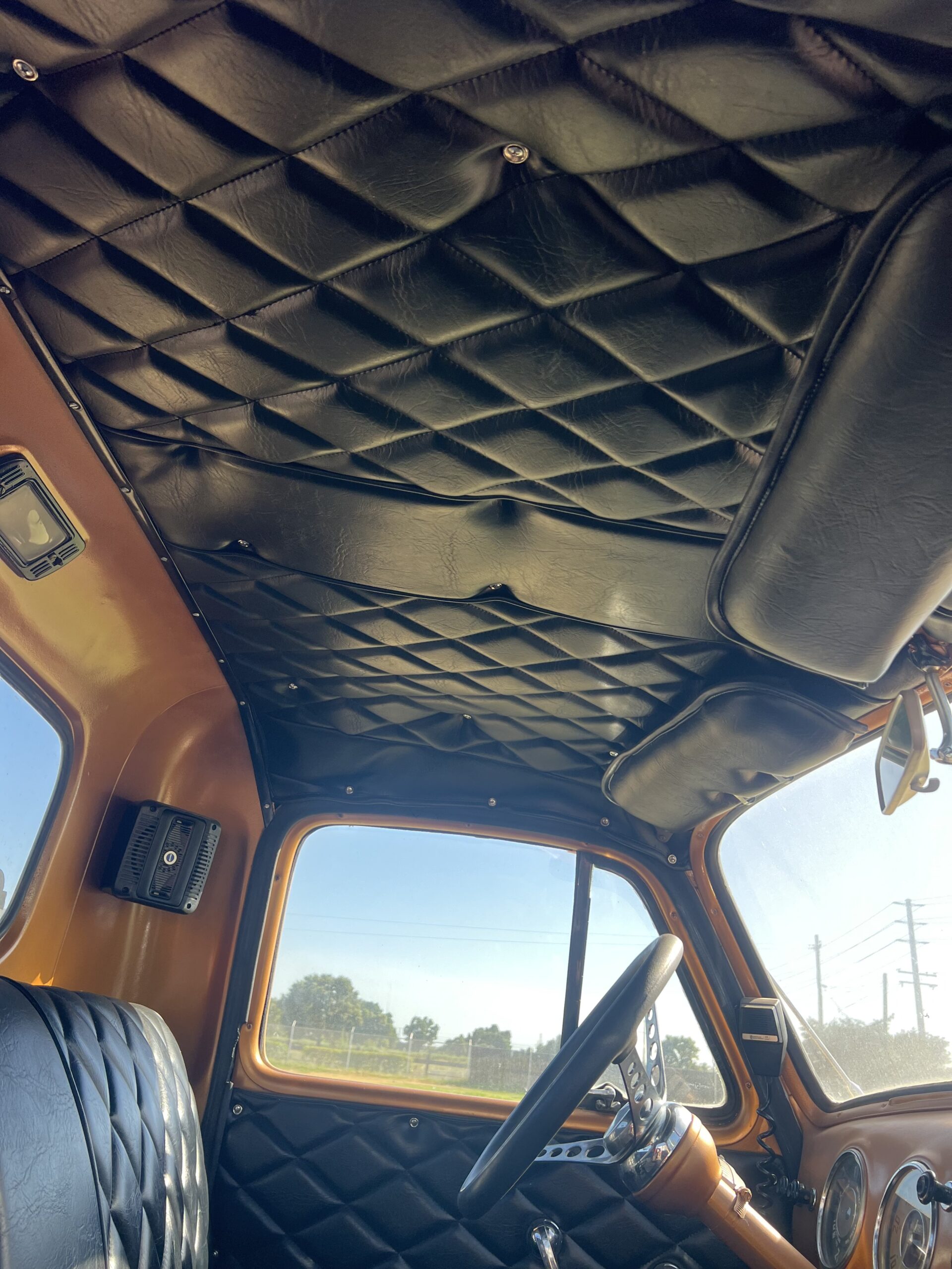 
								1952 Chevrolet 3100 full									