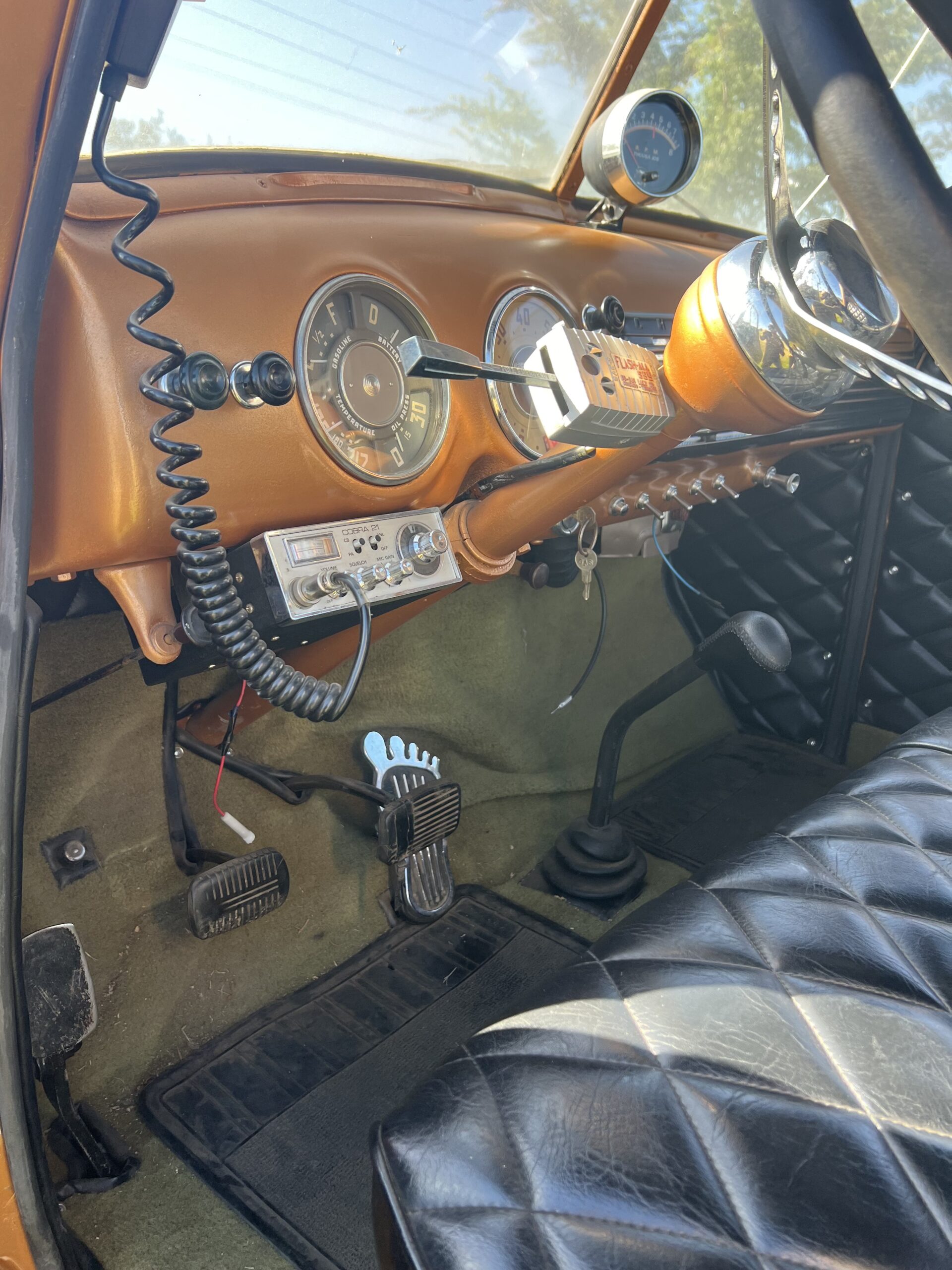 
								1952 Chevrolet 3100 full									