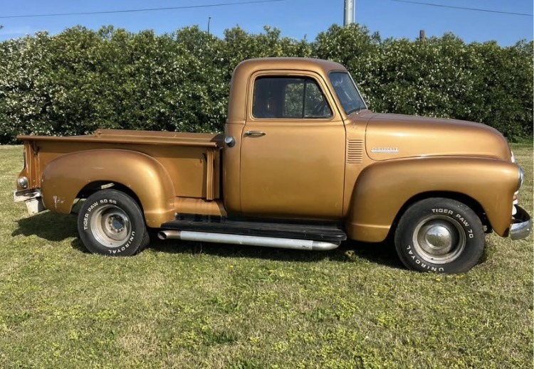 
								1952 Chevrolet 3100 full									