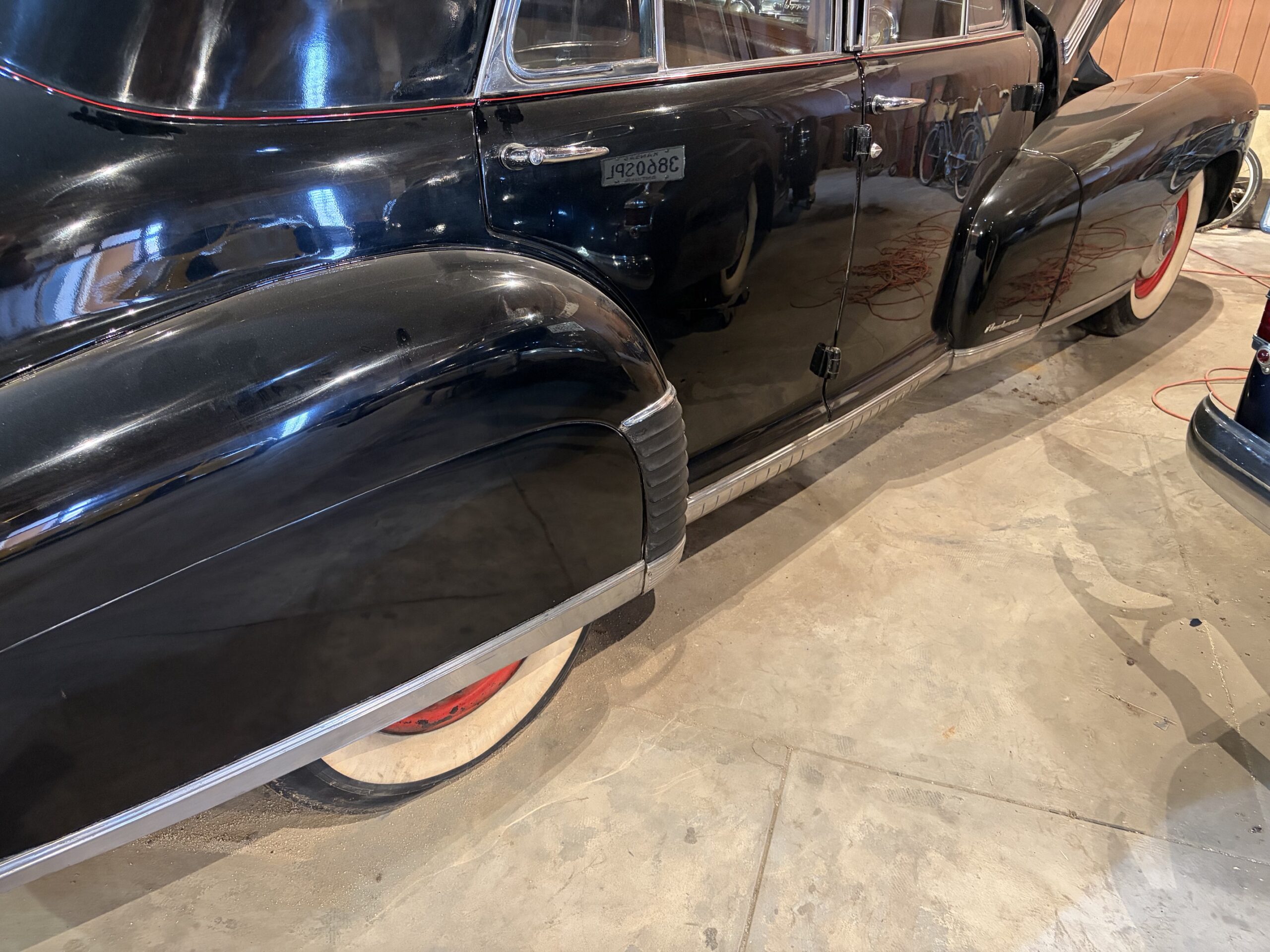 
								1941 Cadillac Series 60 Formal Sedan full									