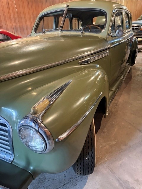 
								1941 Buick Model 91 Limited full									