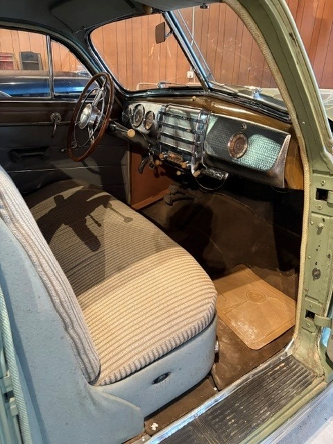 
								1941 Buick Model 91 Limited full									
