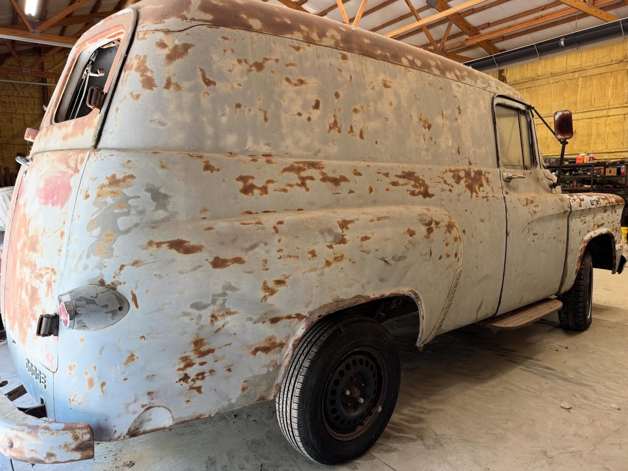 
								1958 Dodge Panel Truck full									