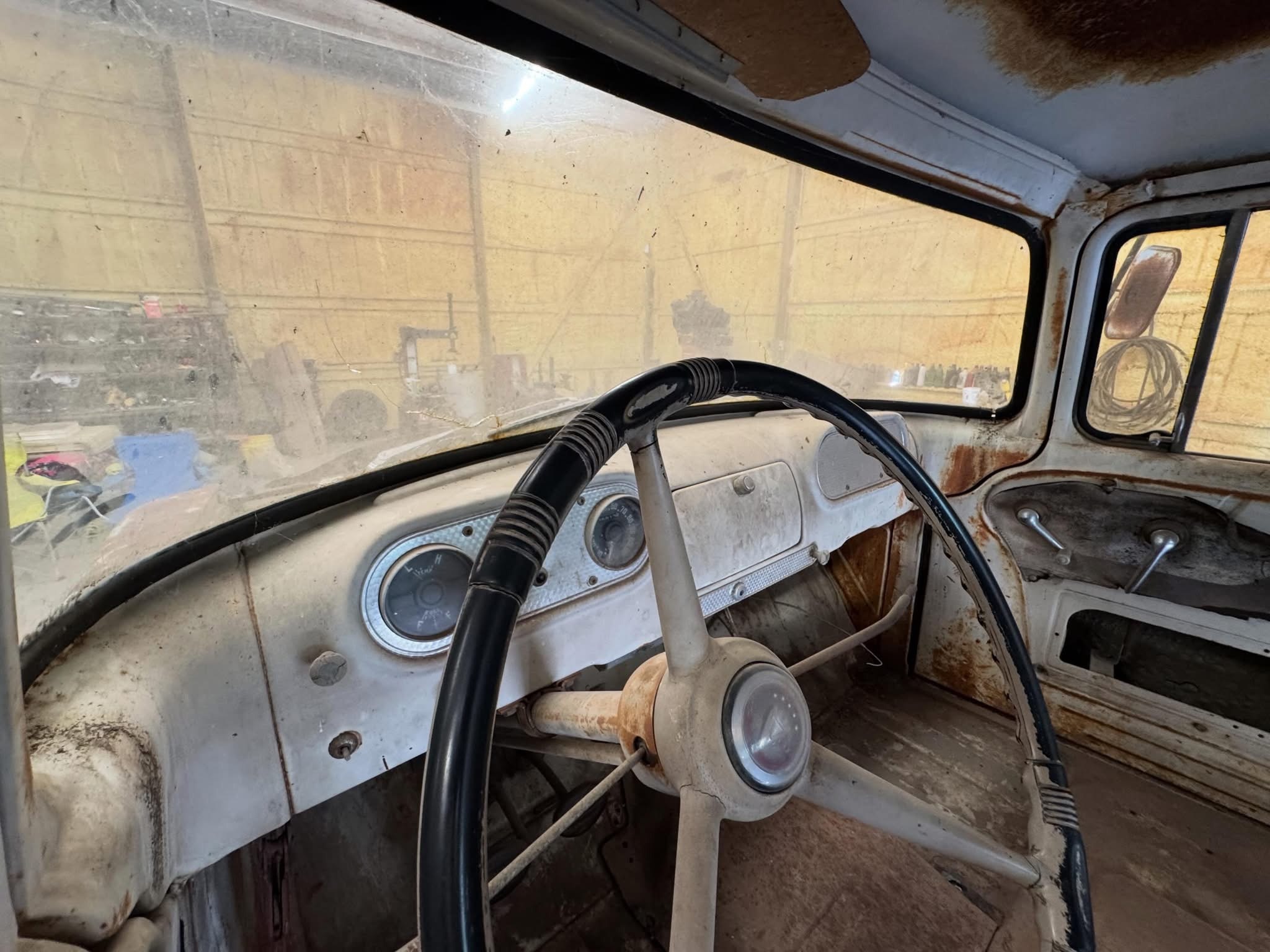 
								1958 Dodge Panel Truck full									