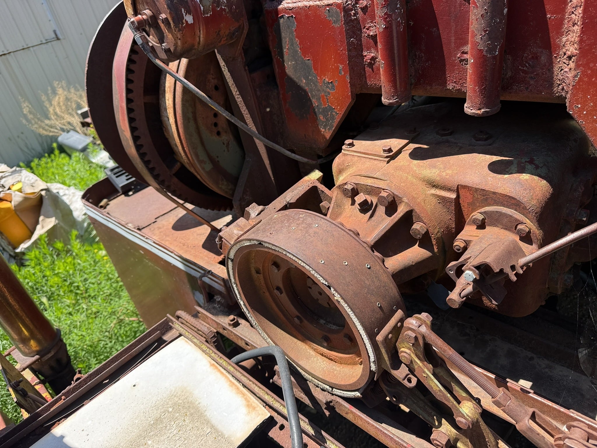 
								1957 Mack B61 Tow Truck full									