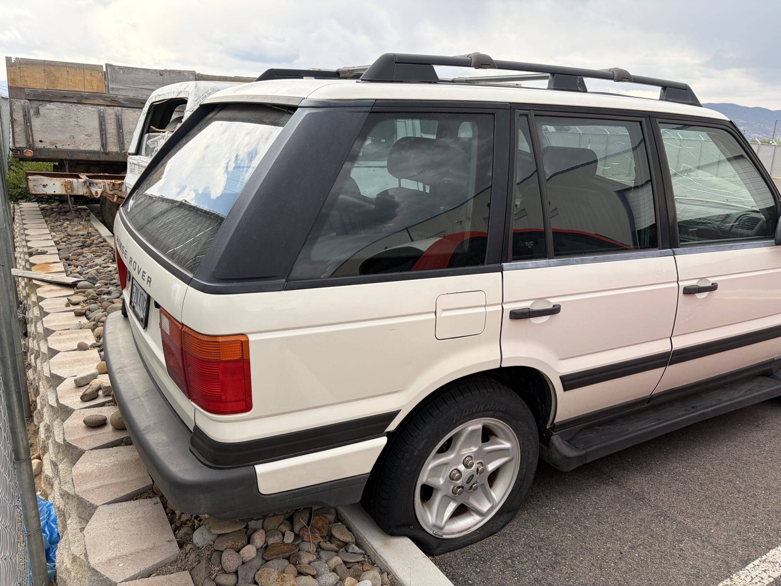 
								1999 Land Rover Range Rover P38 full									