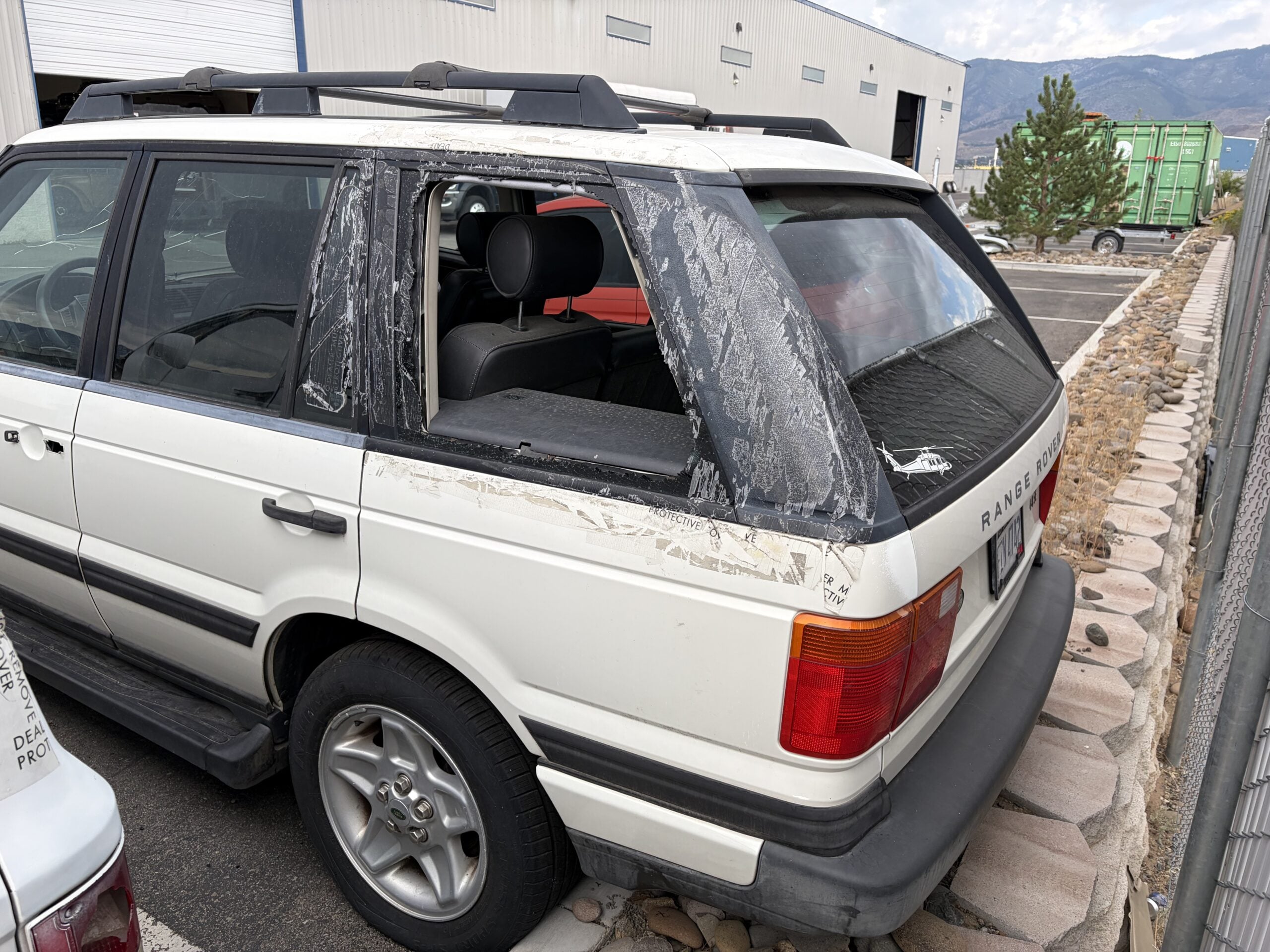 
								1999 Land Rover Range Rover P38 full									
