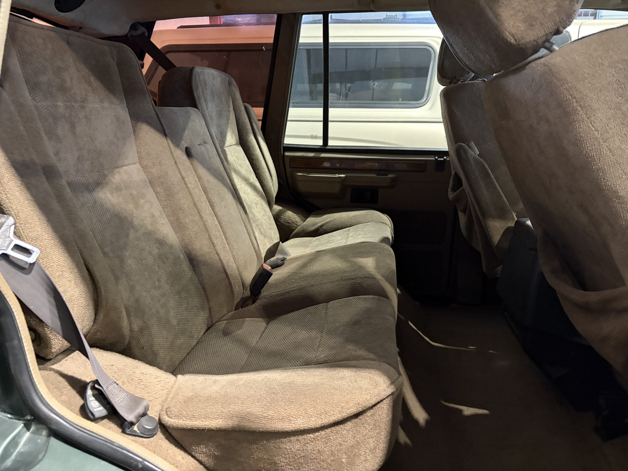 
								1991 Land Rover Range Rover Classic full									