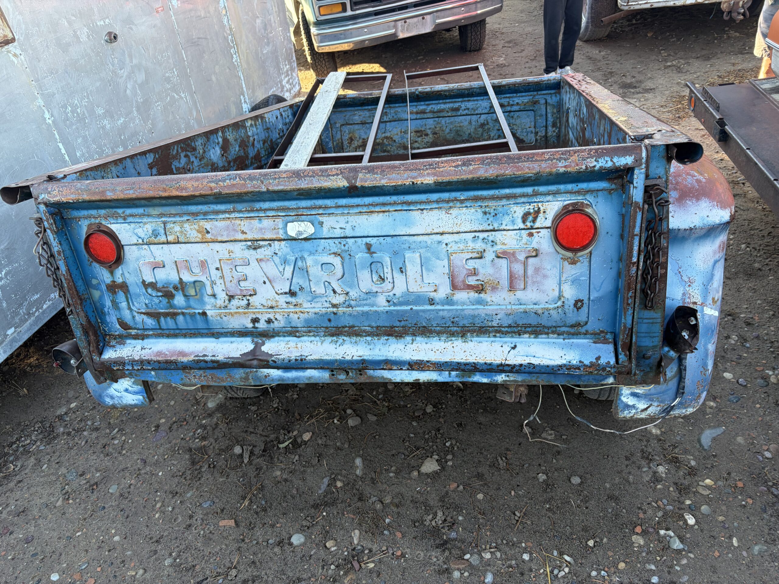 
								1964 Chevrolet Short Bed Trailer full									
