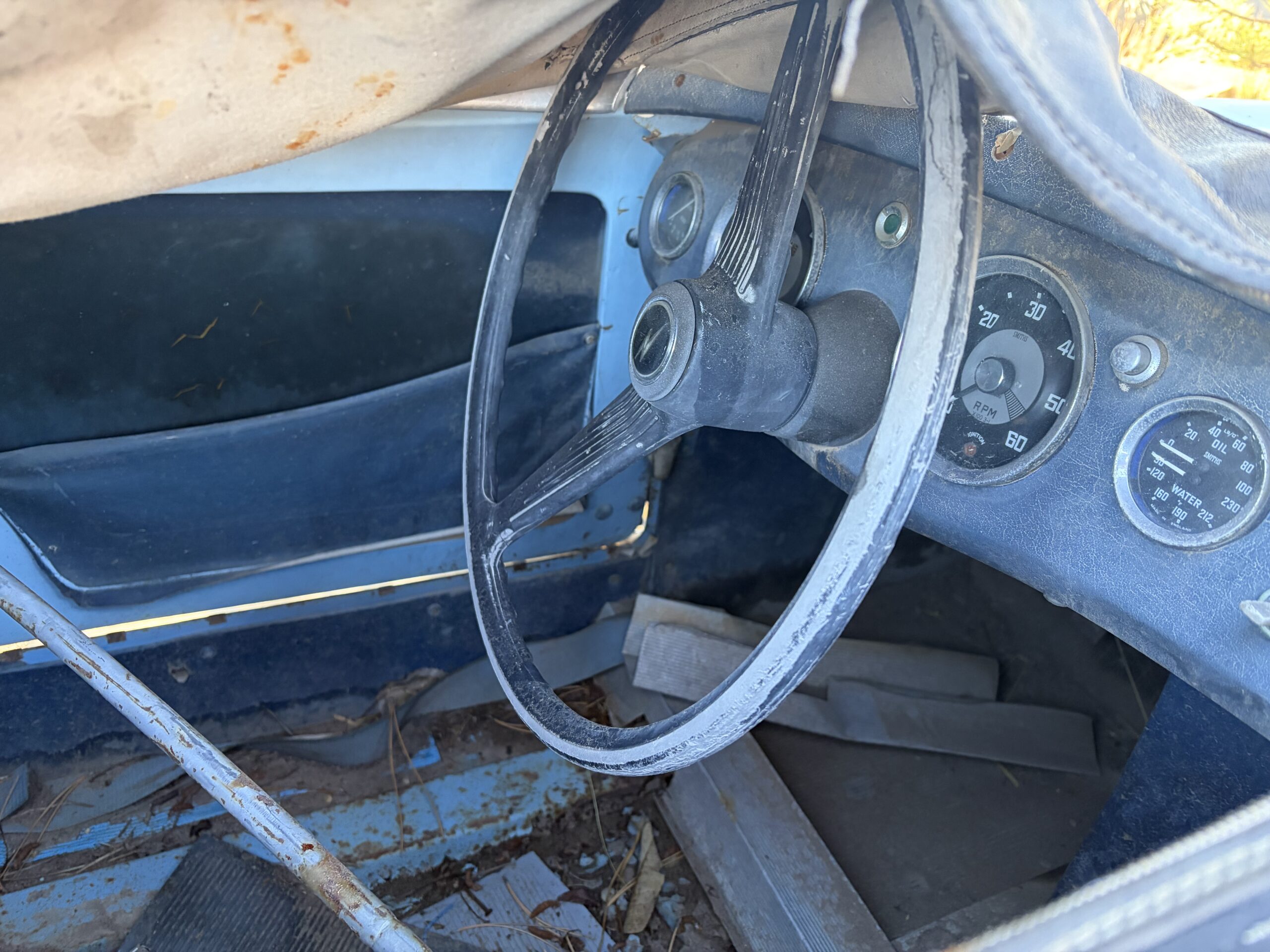 
								1962 Austin Healey Sprite Roadster full									