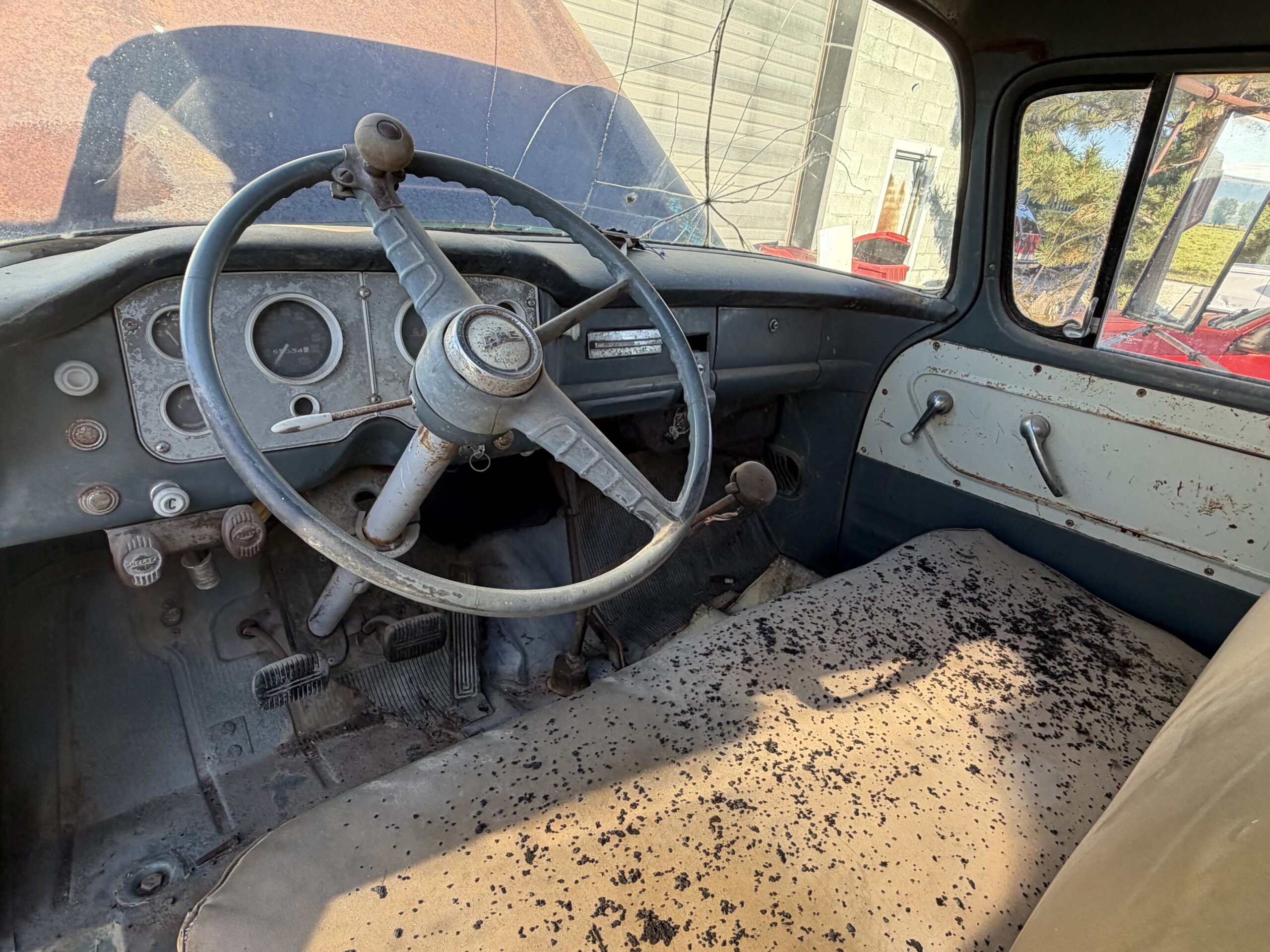 
								1959 GMC 2-Ton Truck full									
