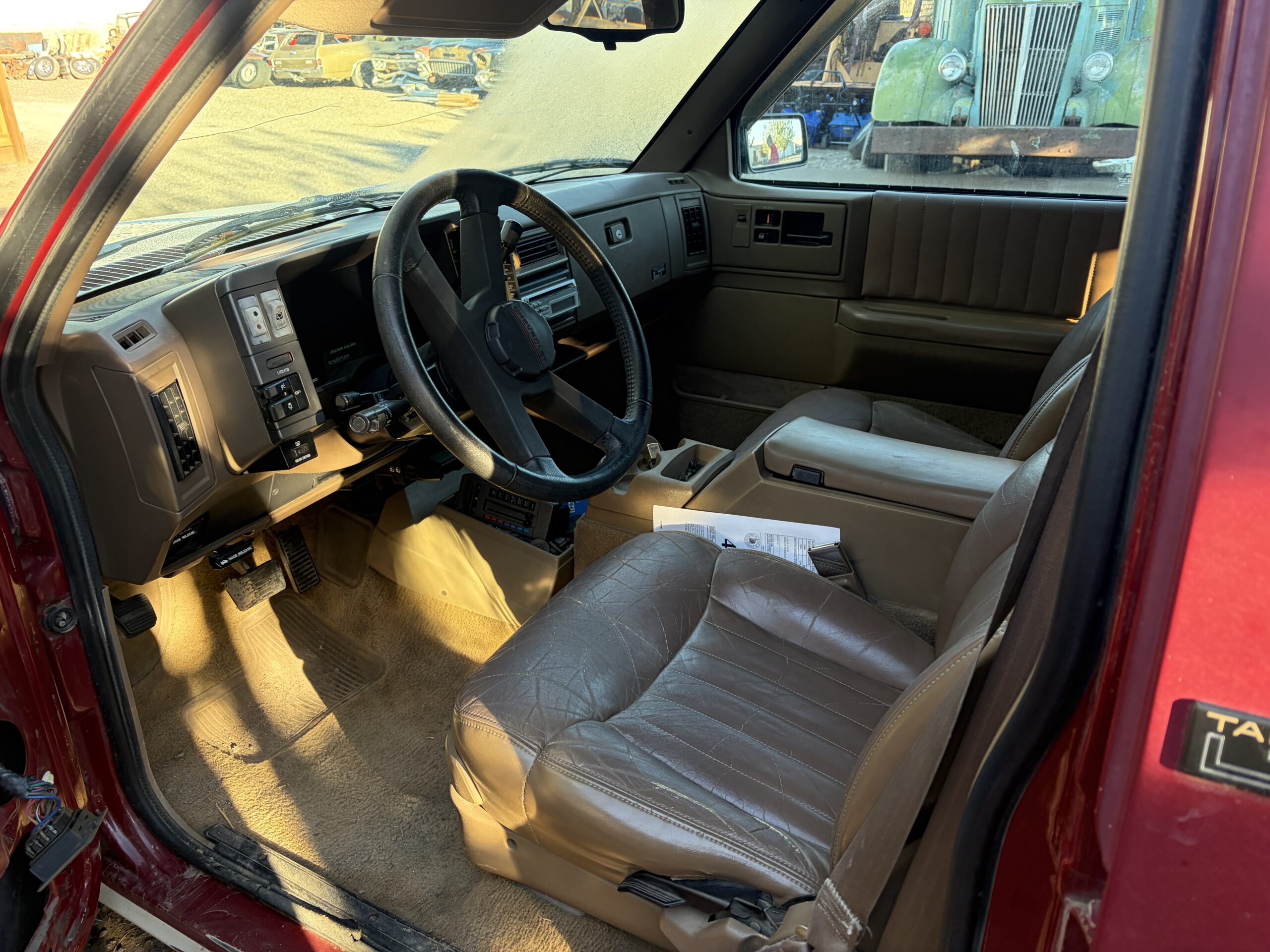 
								1994 Chevrolet Blazer Tahoe LT full									