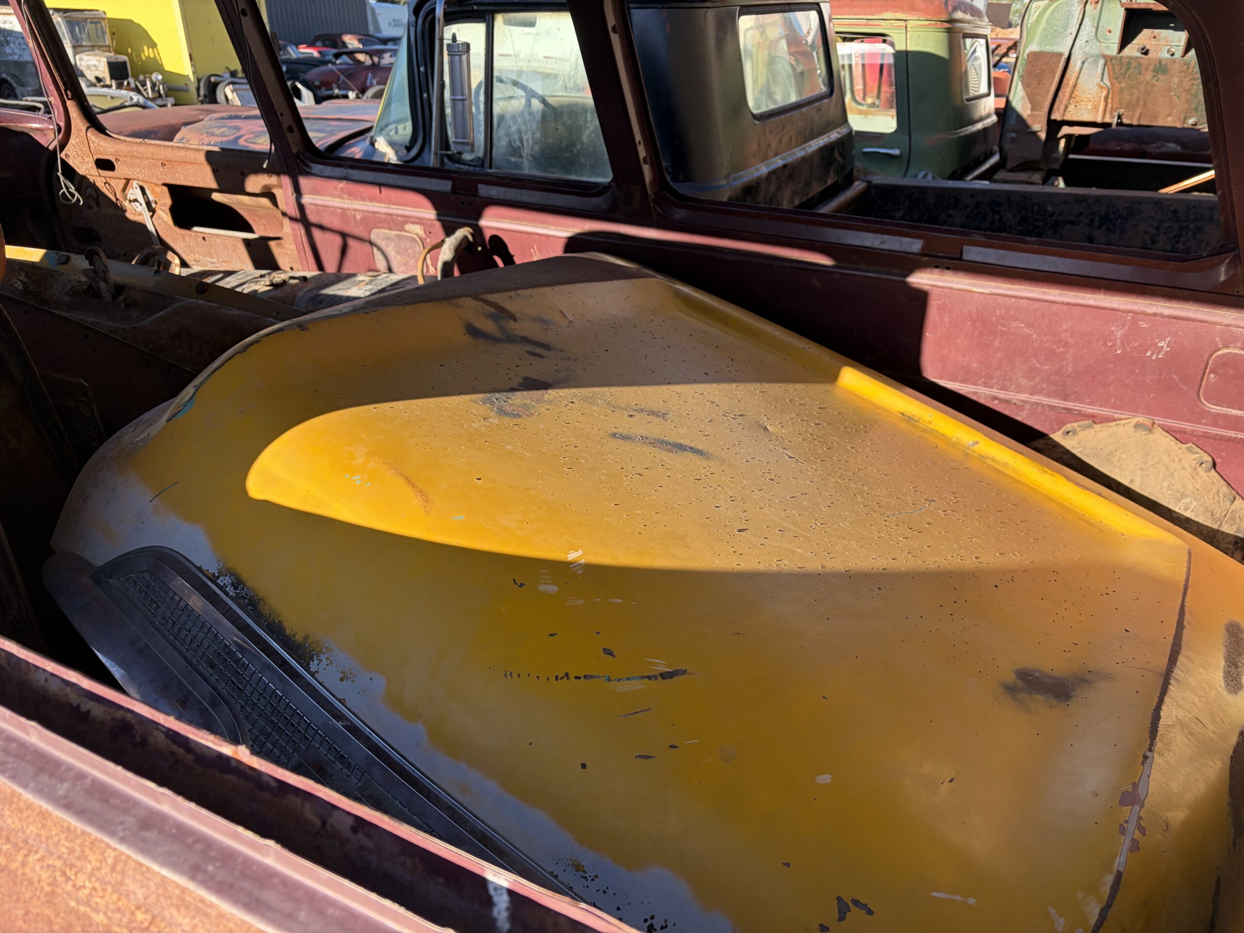
								1959 Chevrolet NAPCO Suburban full									