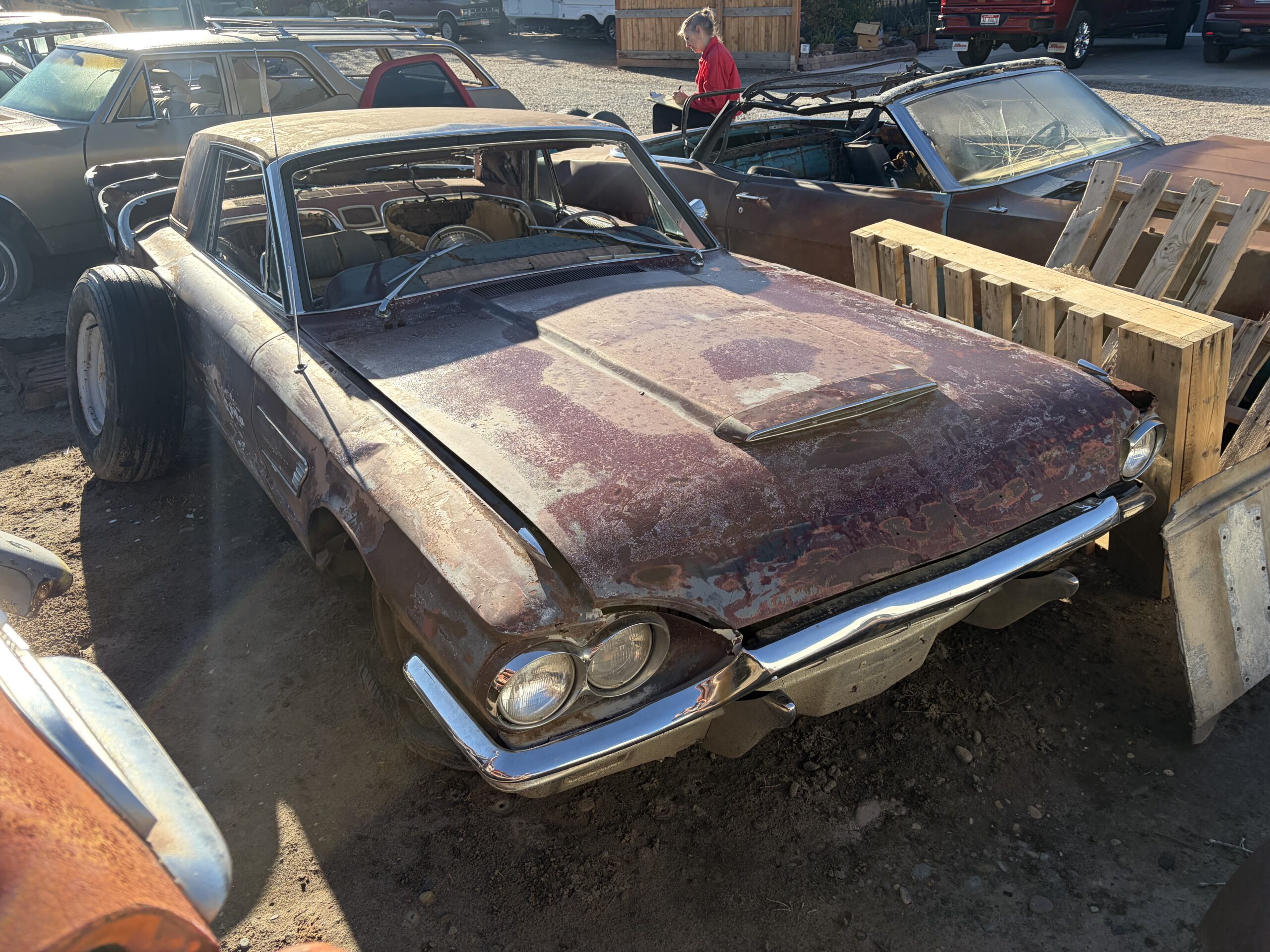 
								1965 Ford Thunderbird Rare VIN full									