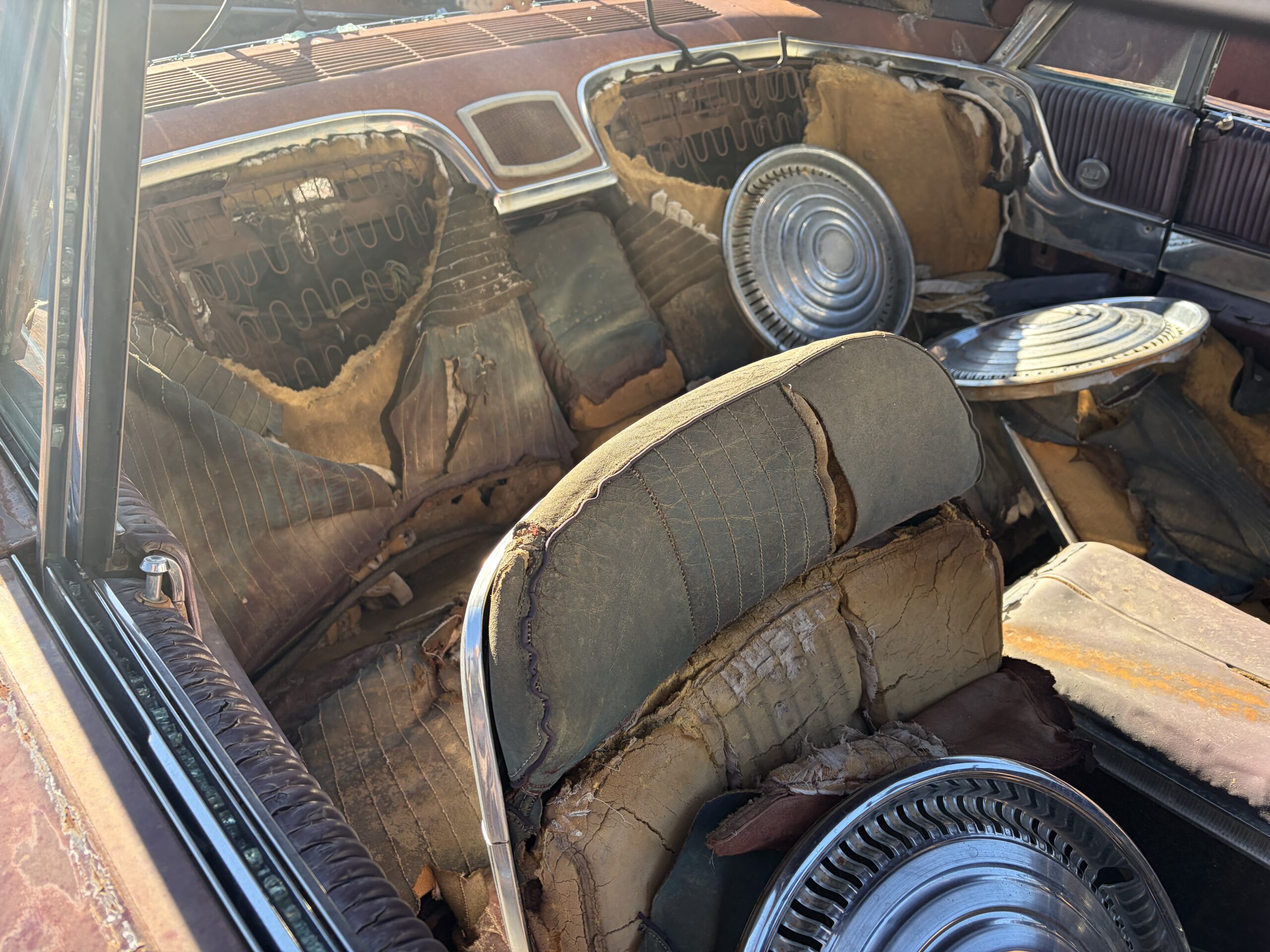 
								1965 Ford Thunderbird Rare VIN full									