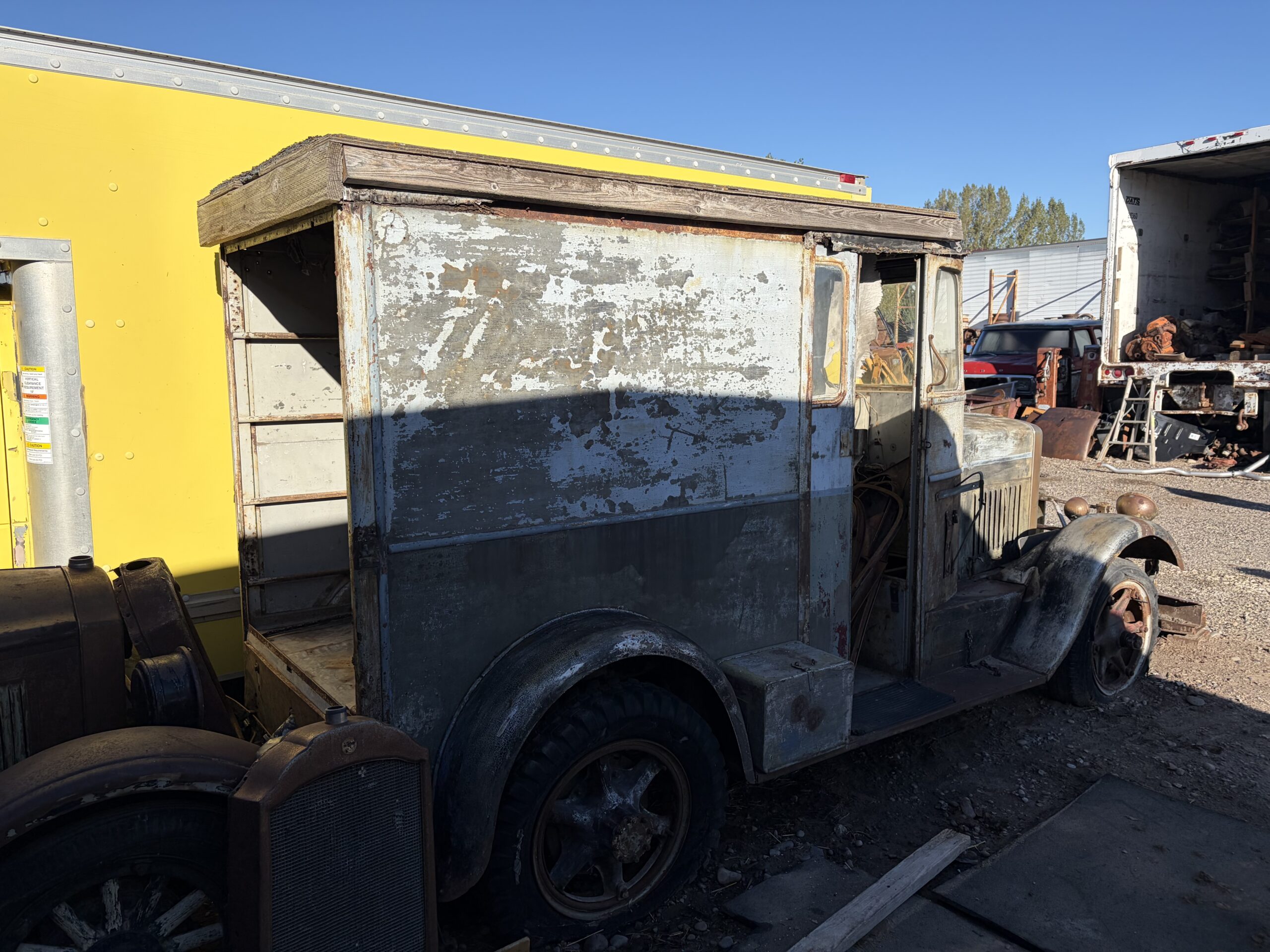 
								1936 Divco Ice Delivery Van full									