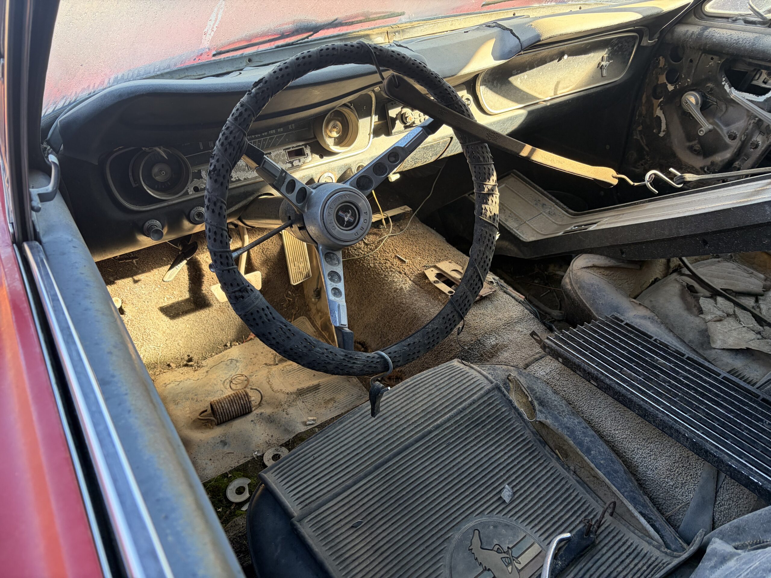 
								1965 Ford Mustang K-code 2 cars full									
