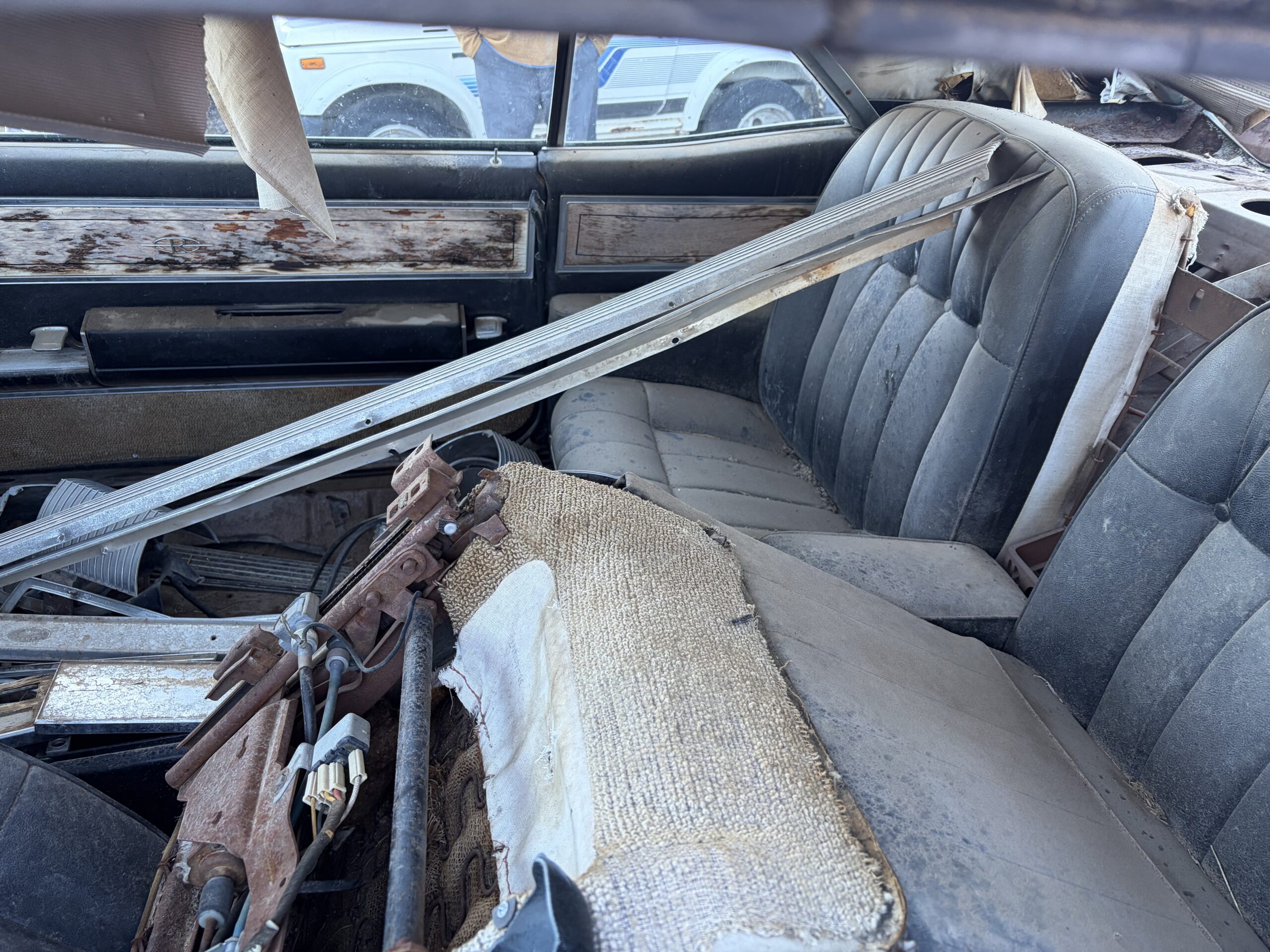 
								1965 Buick Riviera full									
