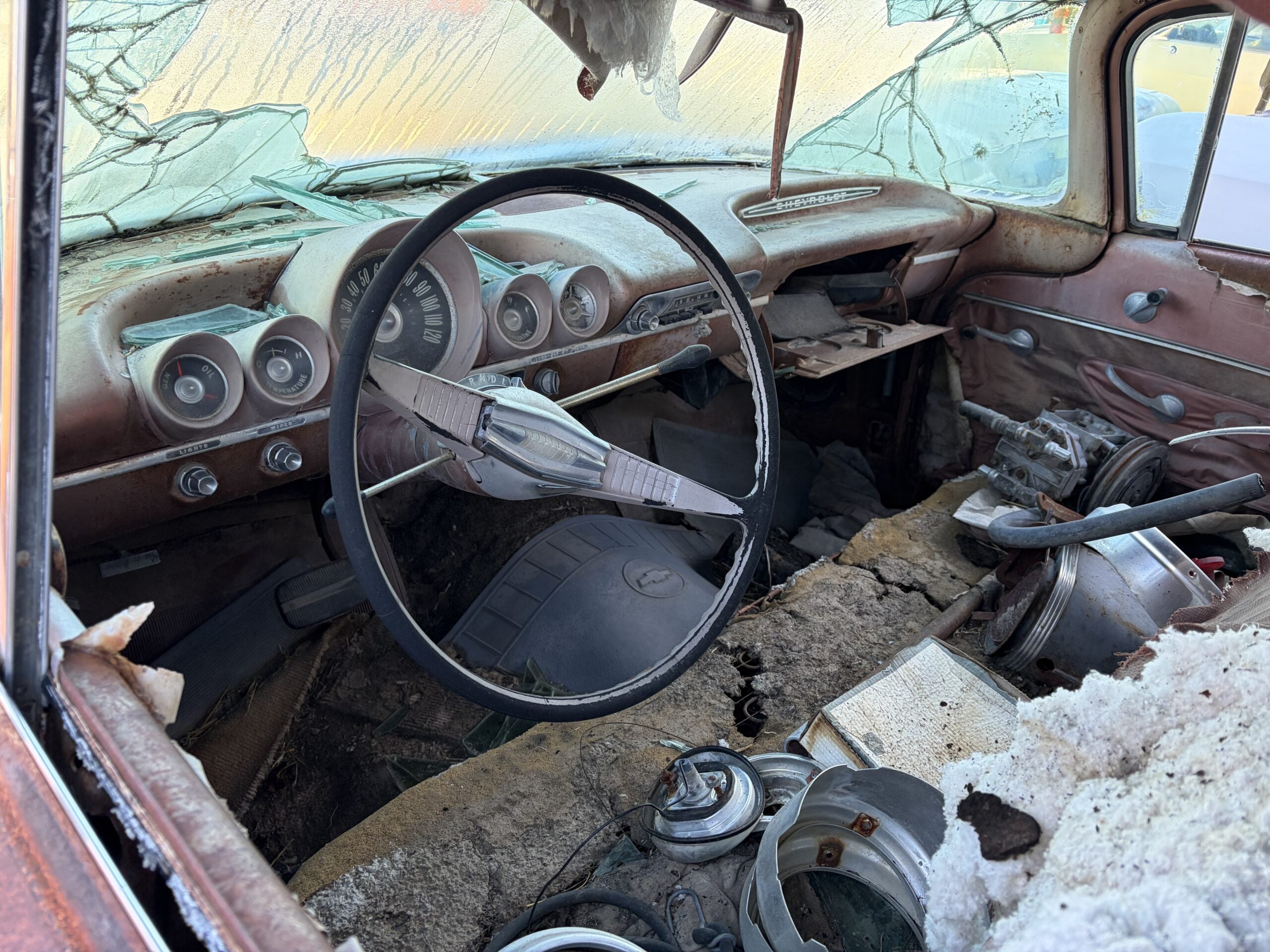 
								1960 Chevrolet Parkwood Wagon full									
