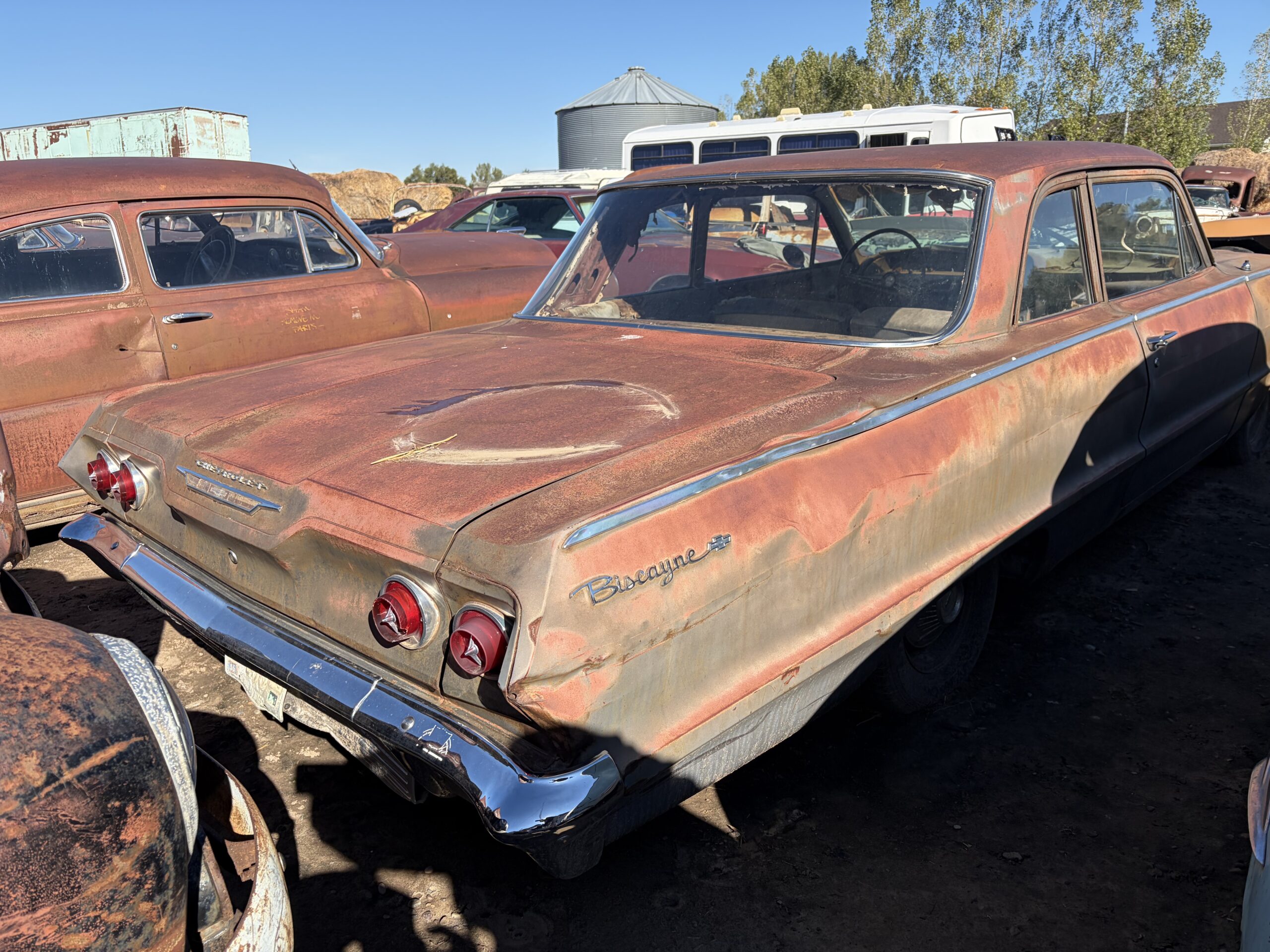 
								1963 Chevrolet Biscayne 2dr full									