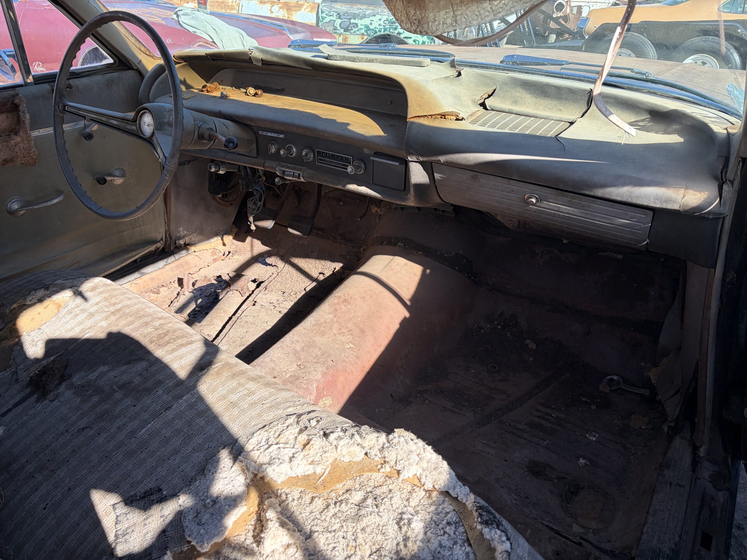 
								1963 Chevrolet Biscayne 2dr full									