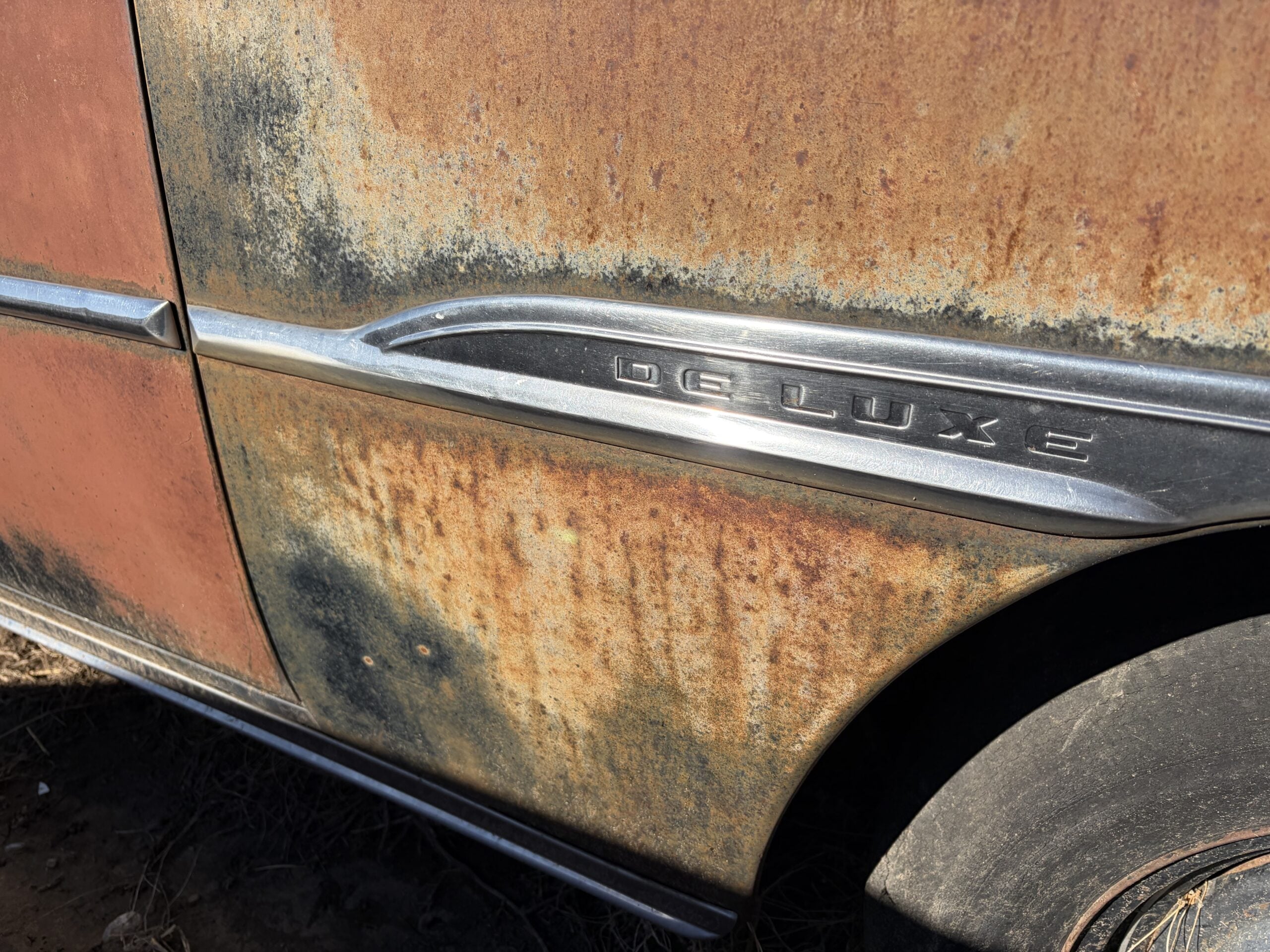 
								1952 Chevrolet Deluxe full									