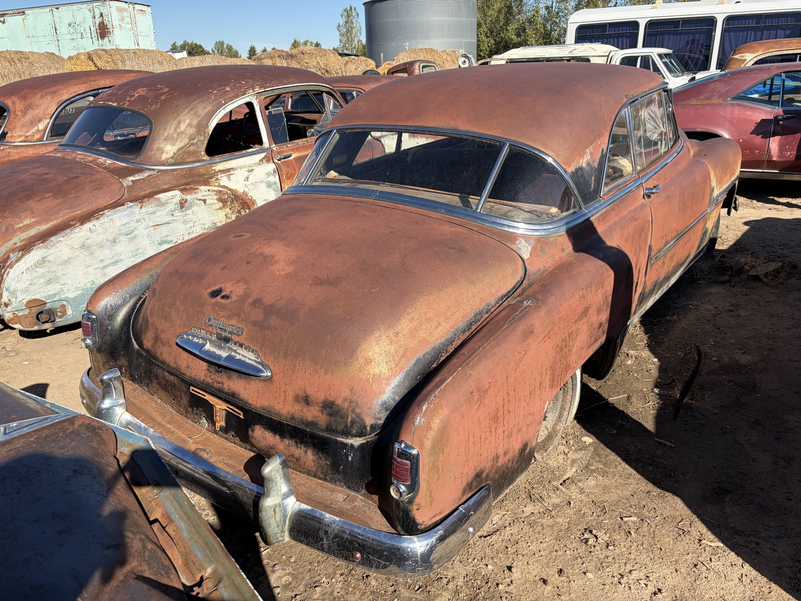 
								1952 Chevrolet Deluxe full									