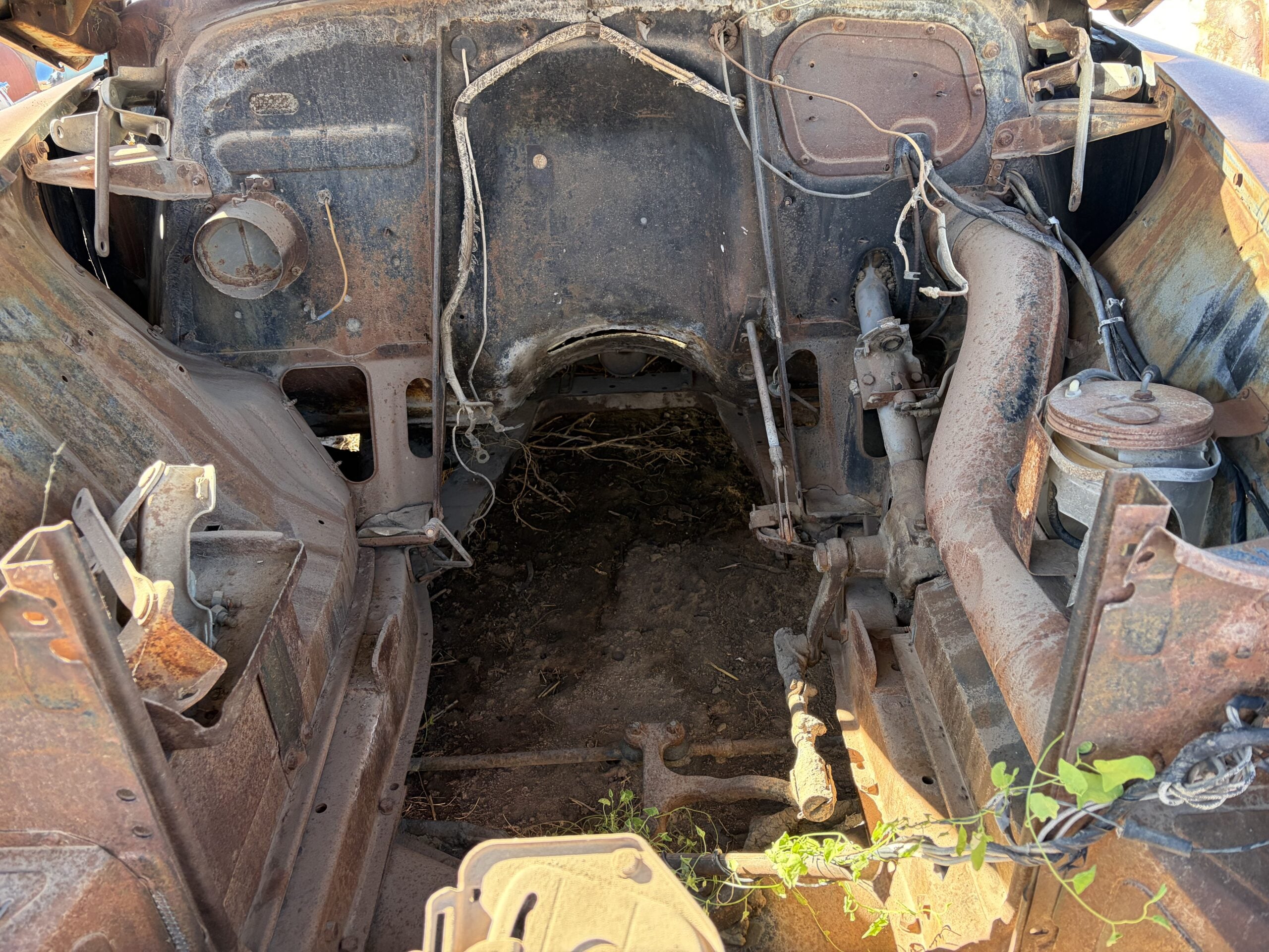 
								1952 Chevrolet Deluxe full									