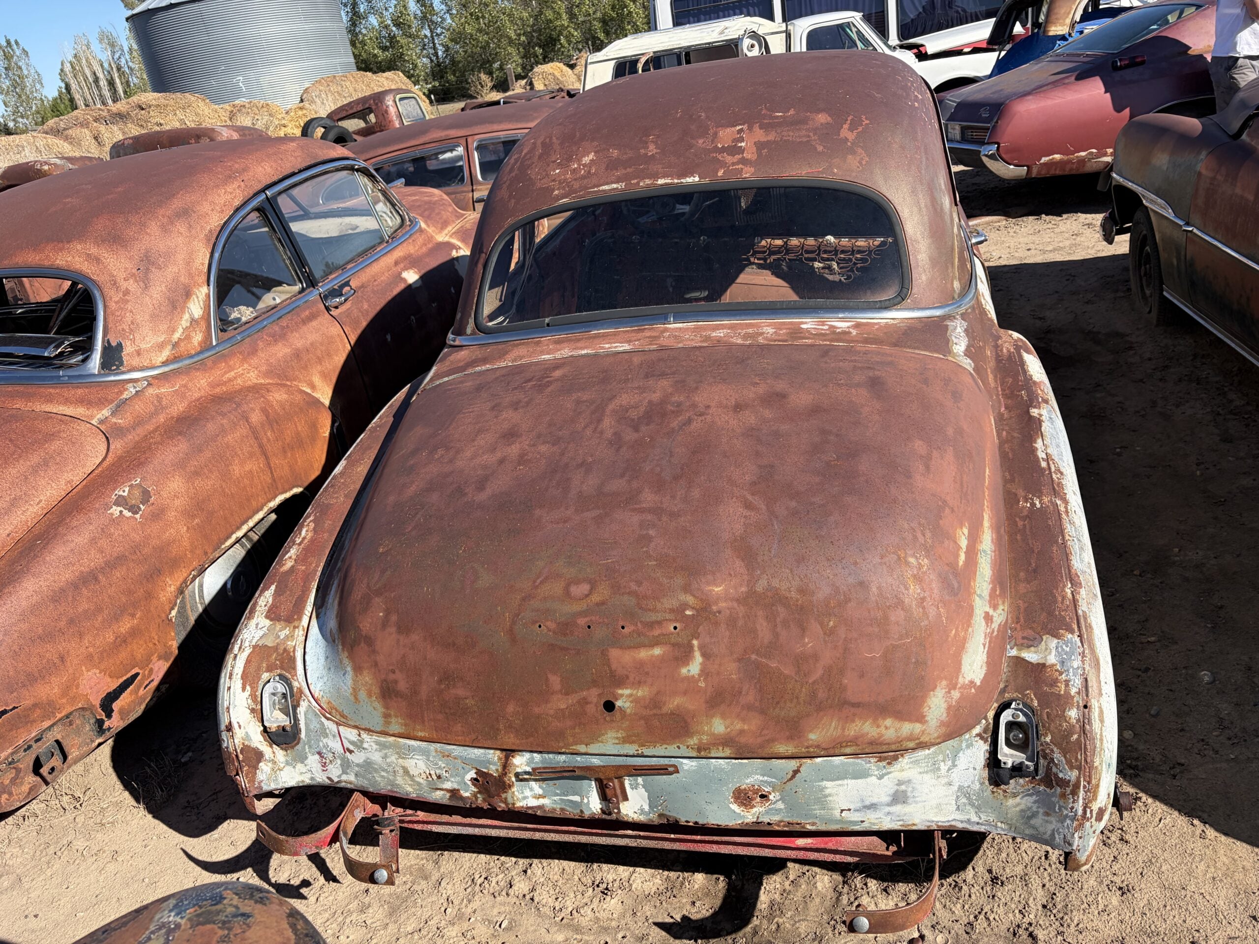 
								1949 Chevrolet Club Coupe full									