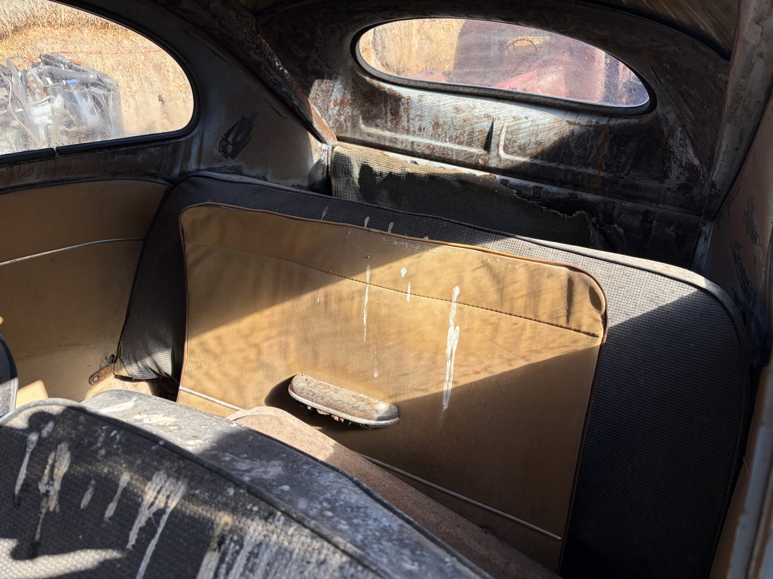 
								1957 Volkswagen Bug full									