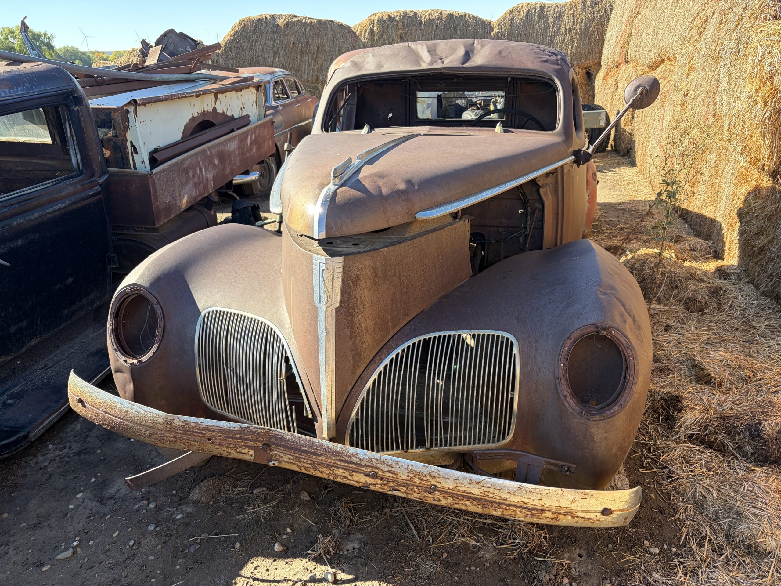 
								1939 Studebaker Coupe Express full									