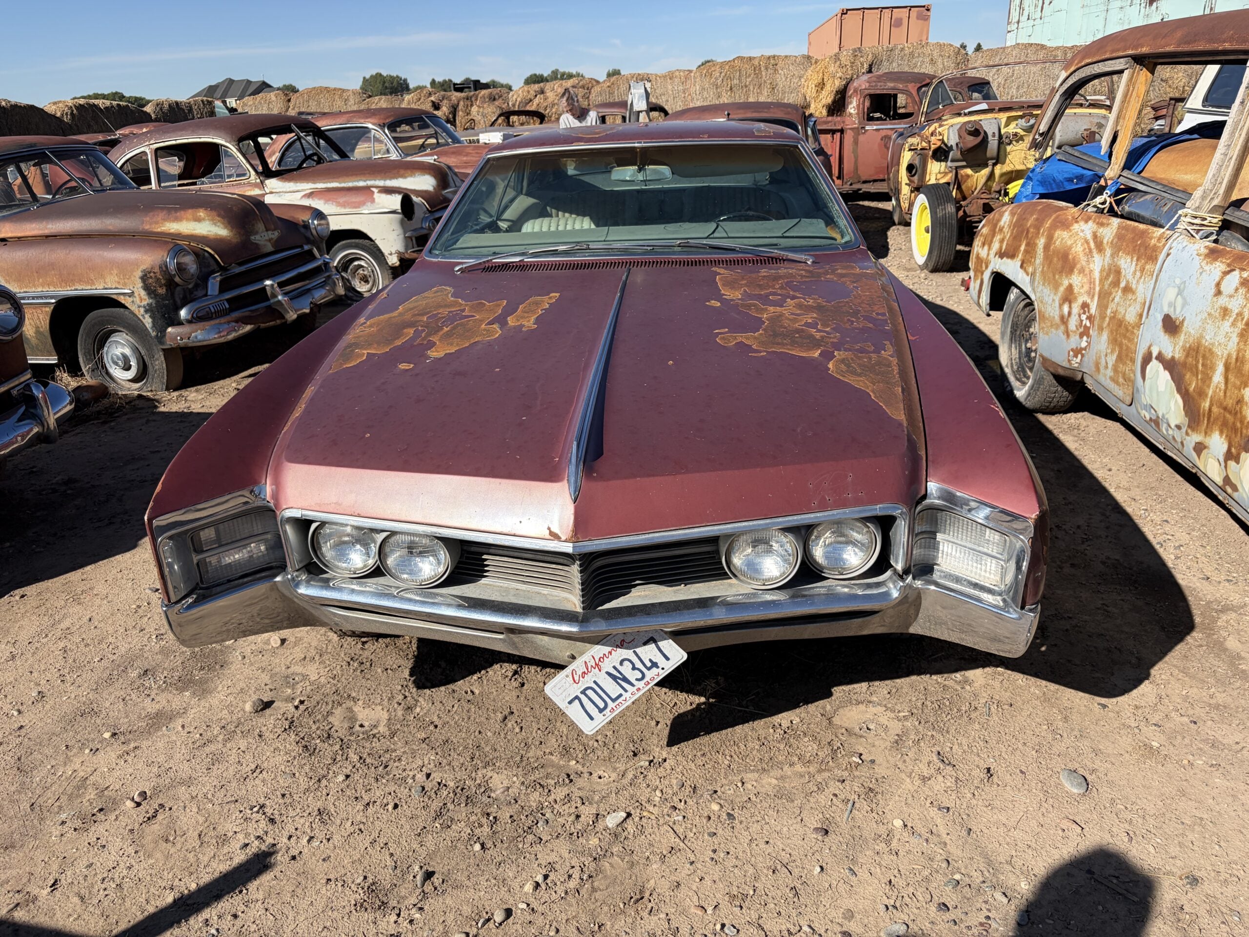 
								1967 Buick Riviera full									