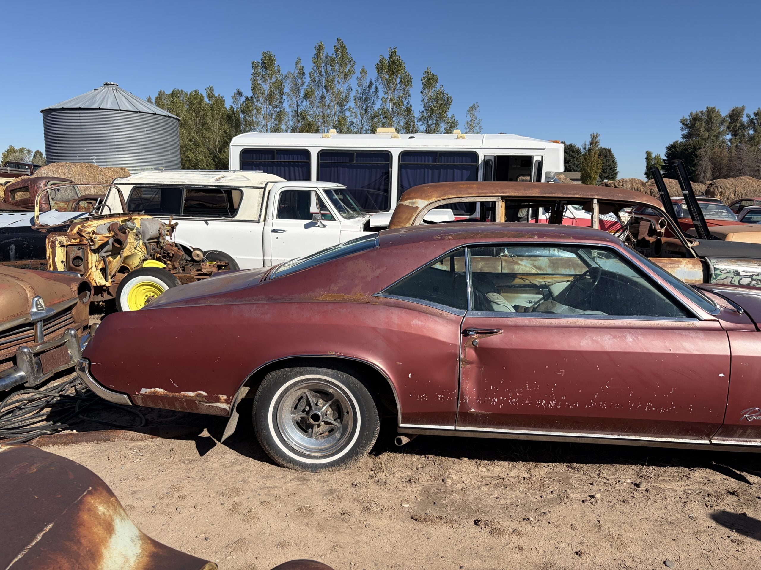 
								1967 Buick Riviera full									